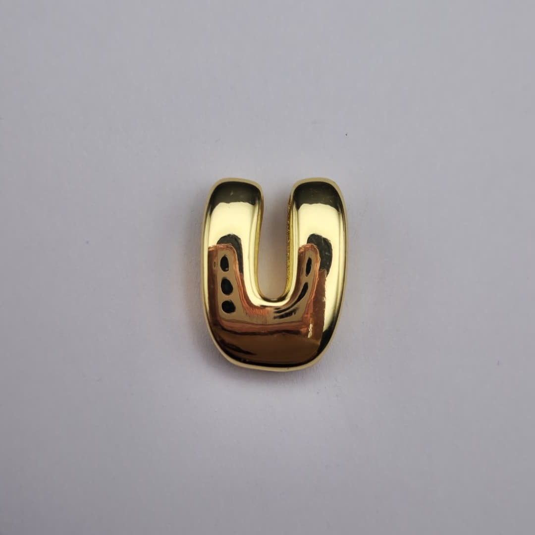 ORO CHINO PASADOR LETRA U