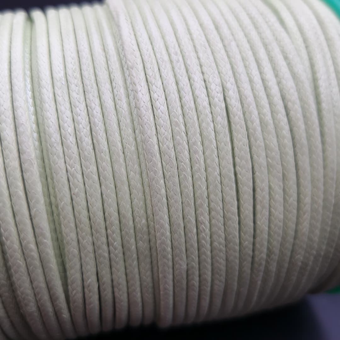 PIEL DE SERPIENTE POR METRO 3MM VERDE CLARO