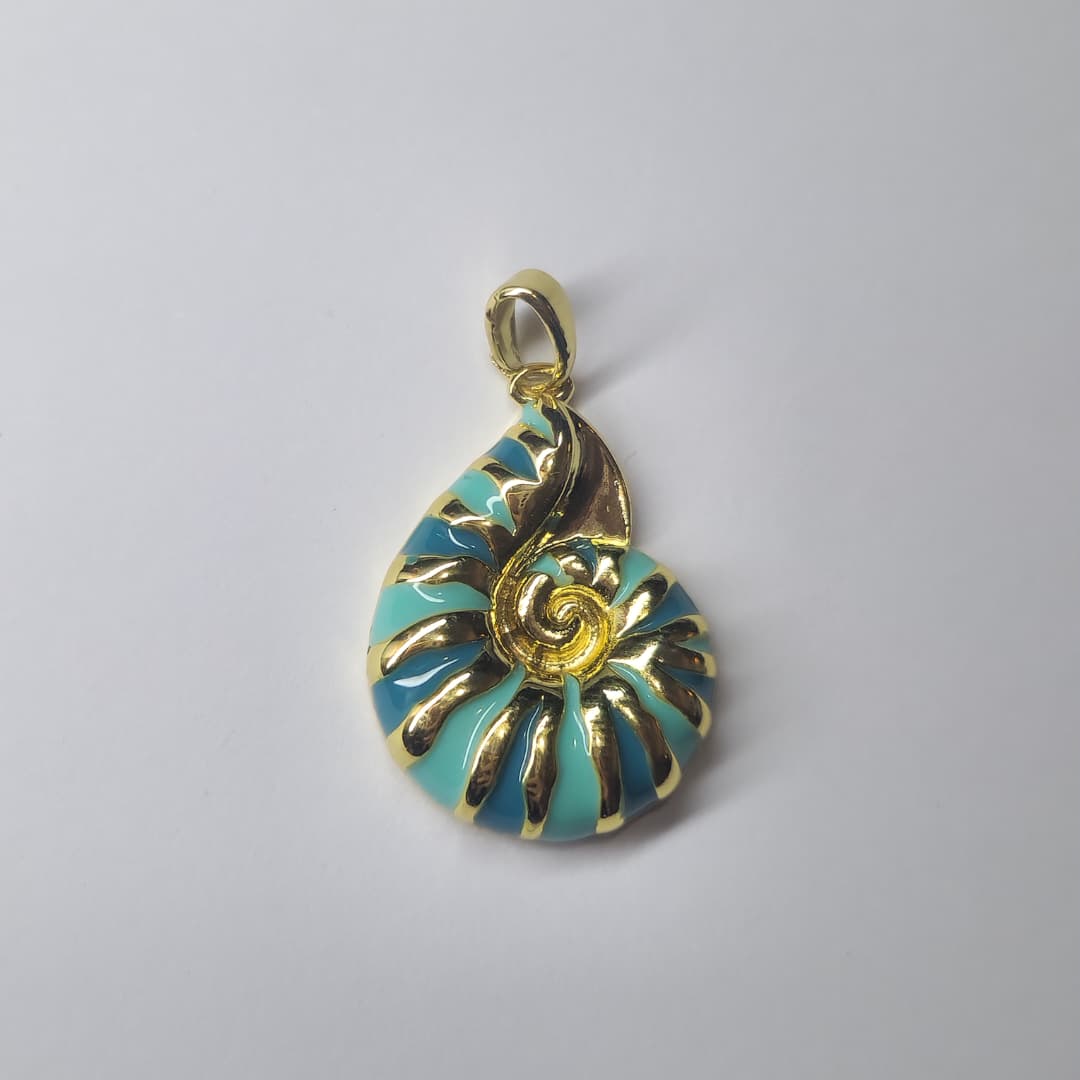 ORO CHINO DIJE CARACOLA NAUTILUS COLOR TURQUESA