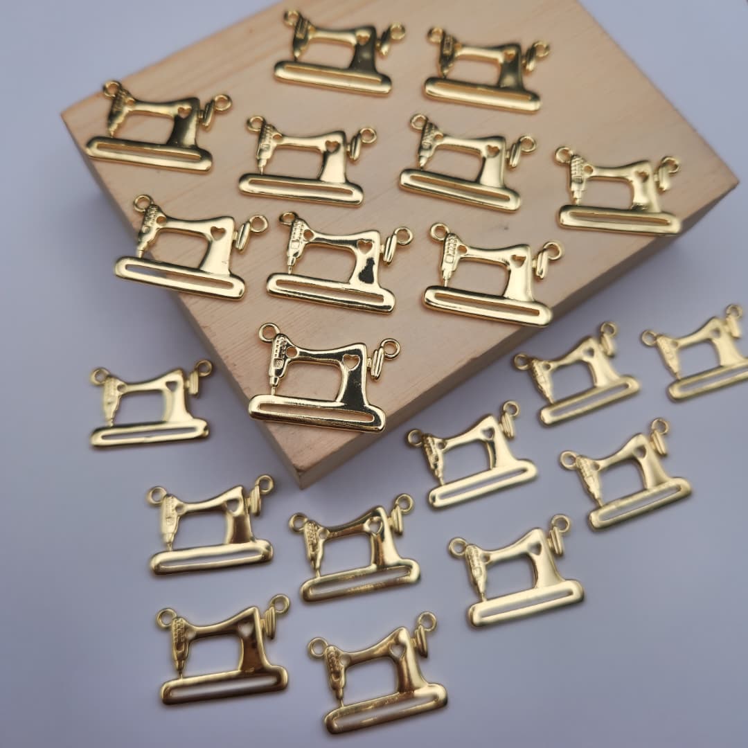 ORO CHINO DIJE MAQUINA DE COSER 4