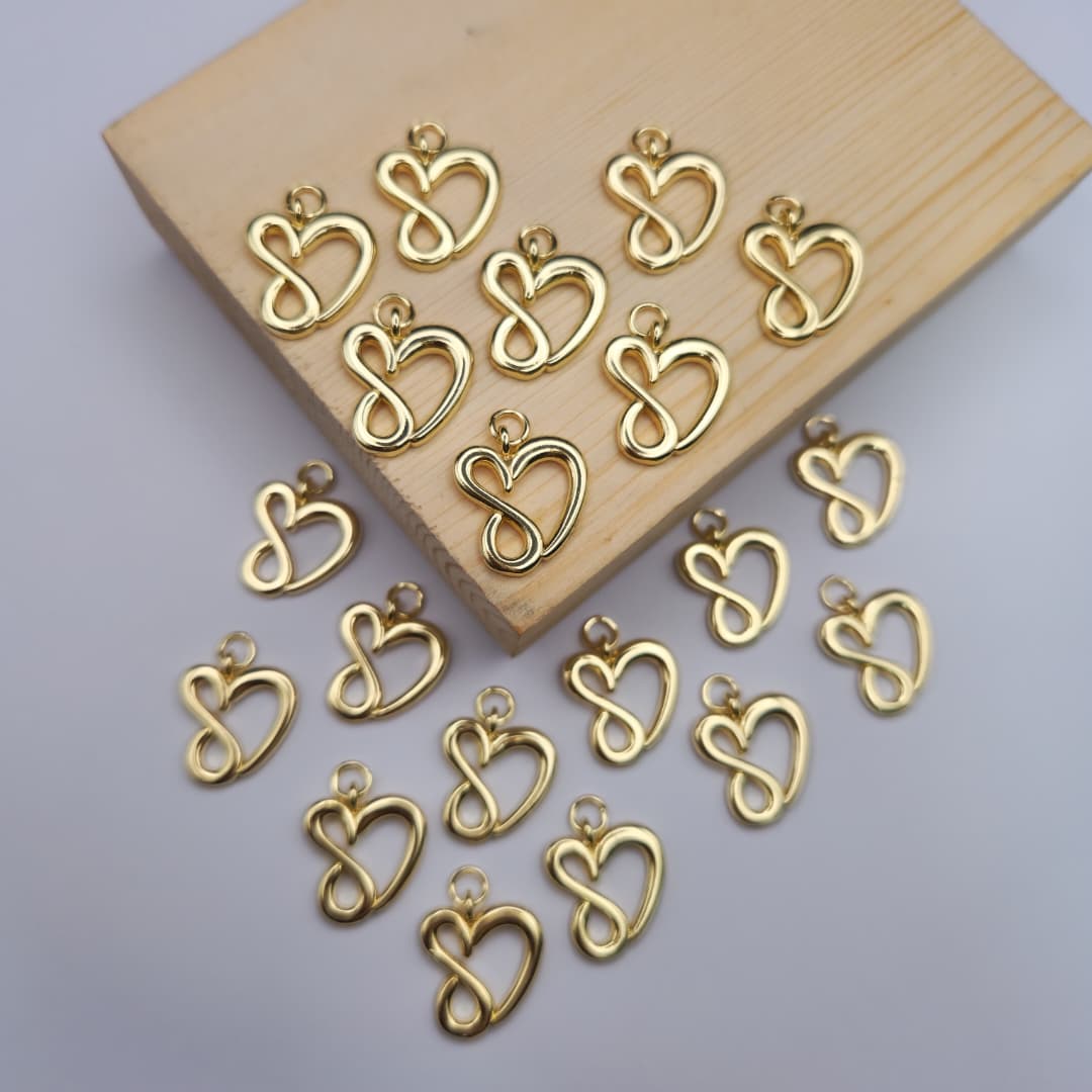 ORO CHINO DIJE CORAZON DE INFINITO 4