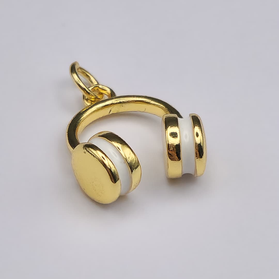 DIJE DE ORO CHINO AUDICULARES CON BLANCOS 2
