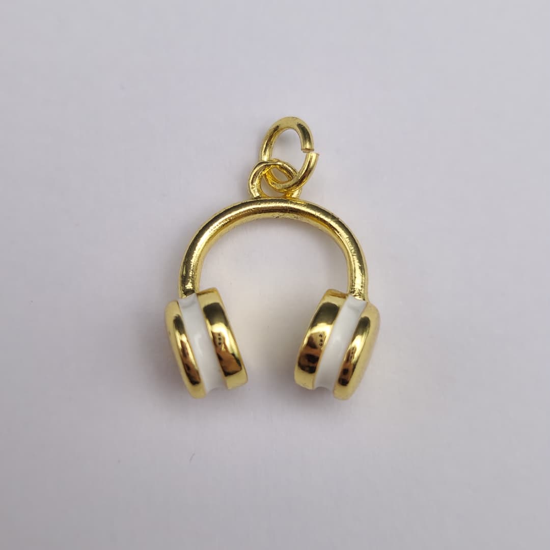 DIJE DE ORO CHINO AUDICULARES CON BLANCOS