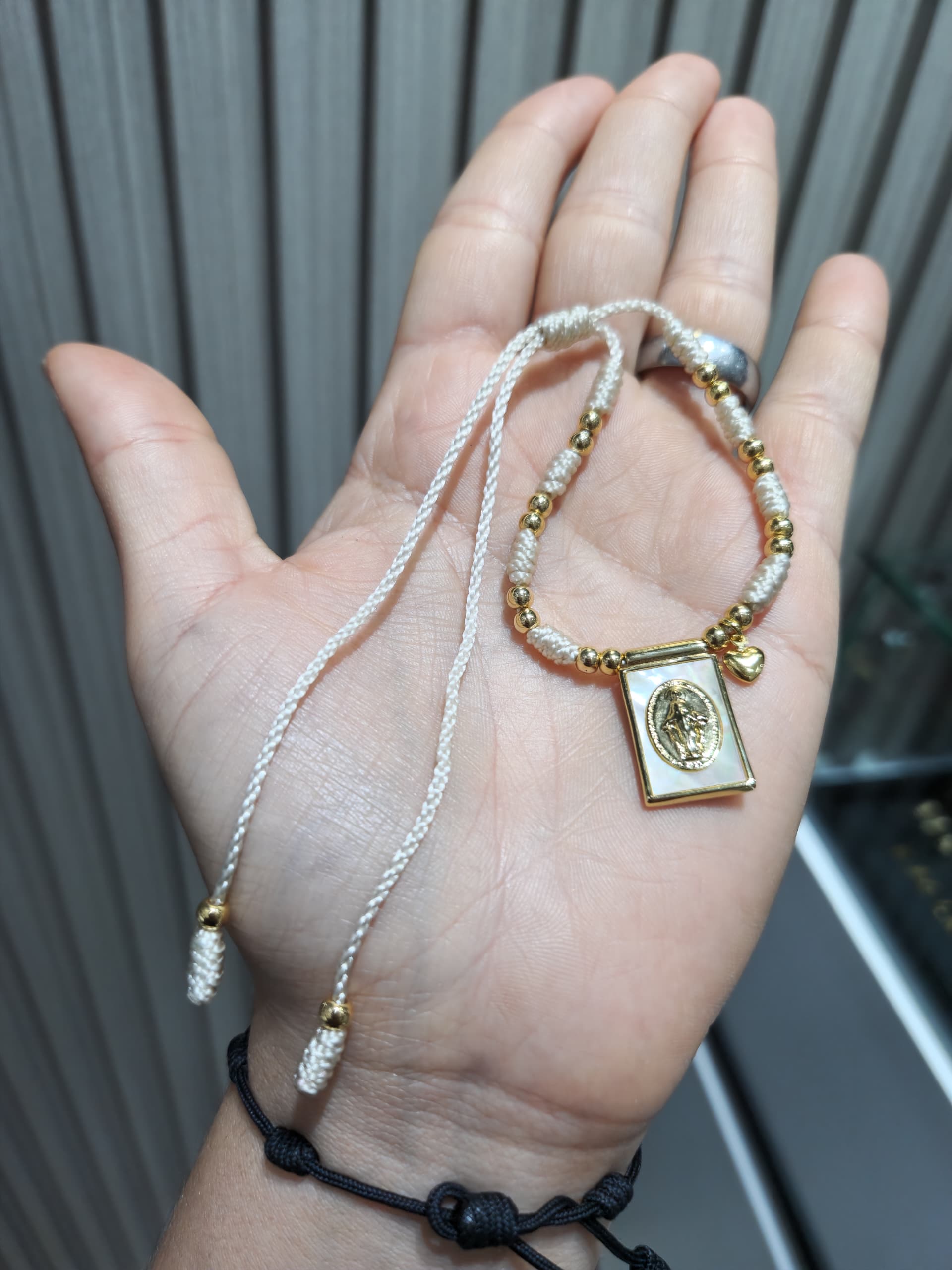 PULSERA TERLENCA CON ESCAPULARIO Y CORAZON MINI