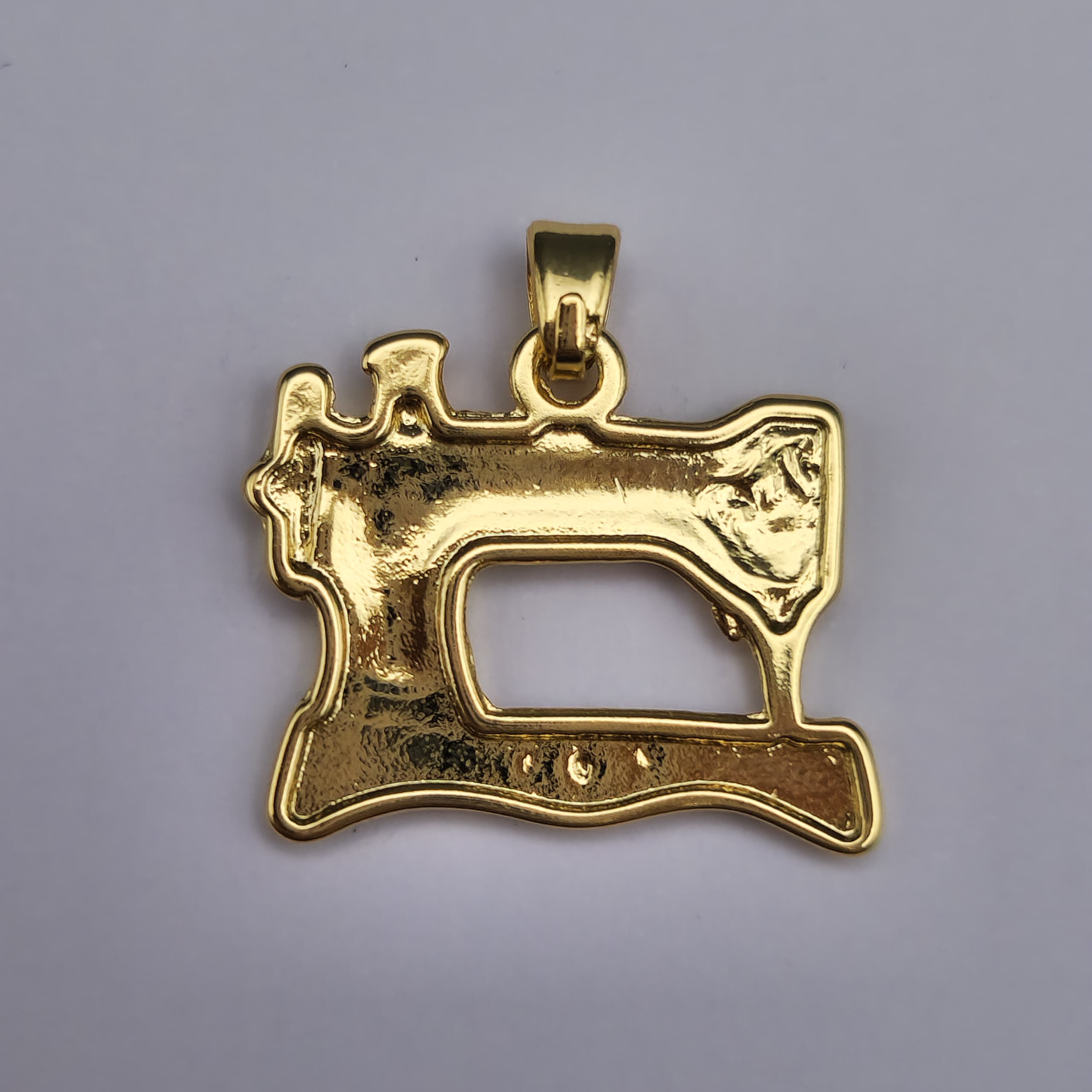 DIJE DE ORO CHINO MAQUINA DE COSER SINGER 2