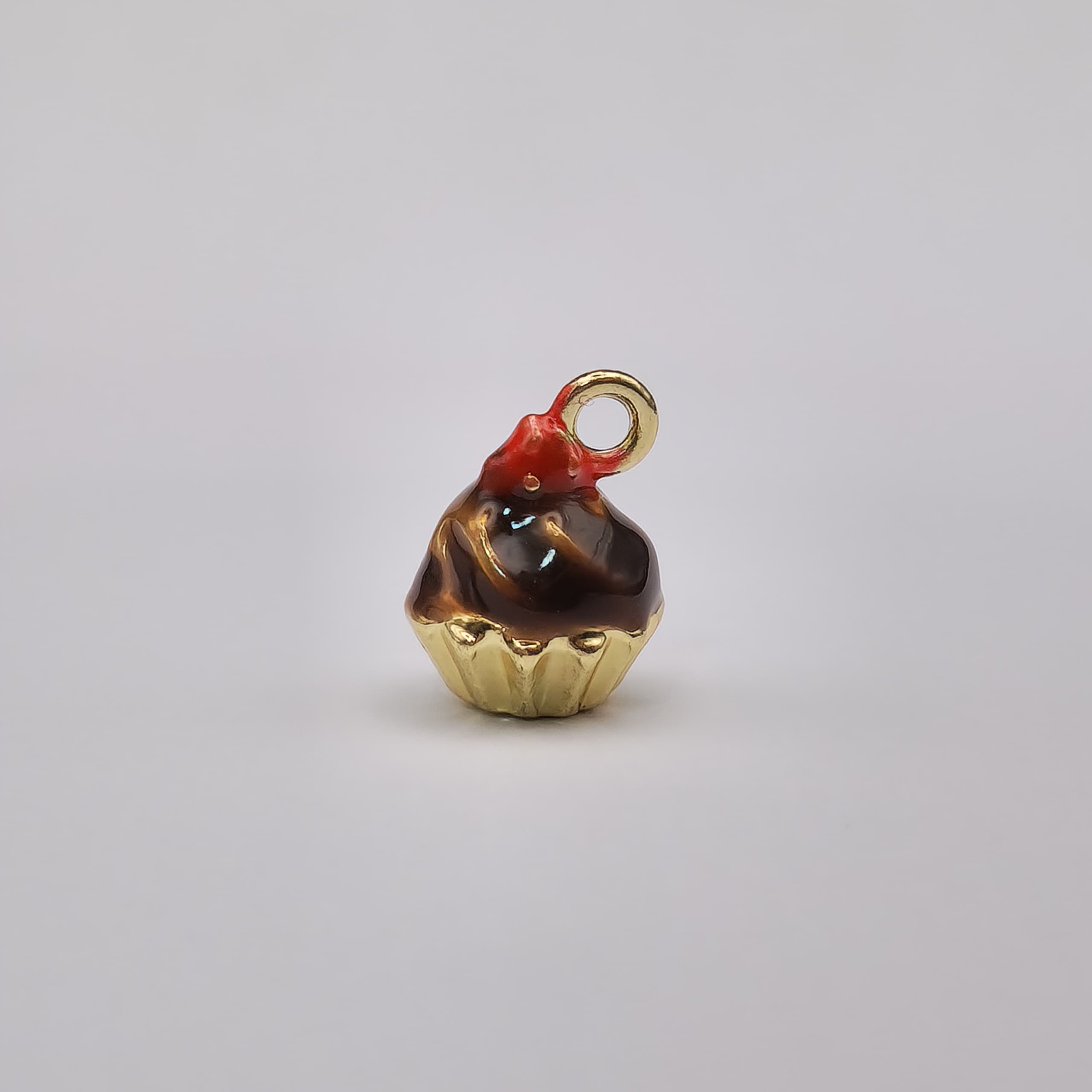 ORO CHINO DIJE CAKE MARRON 2