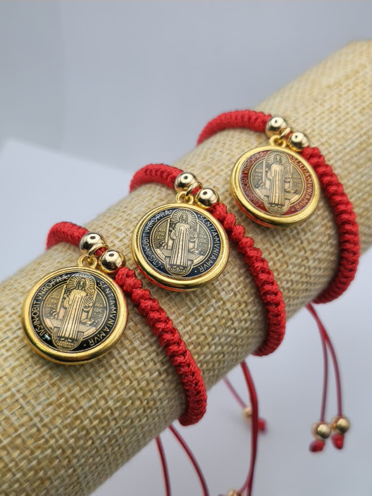 PULSERA PIEL DE SERPIENTE CON MEDALLA DE SAN BENITO 2