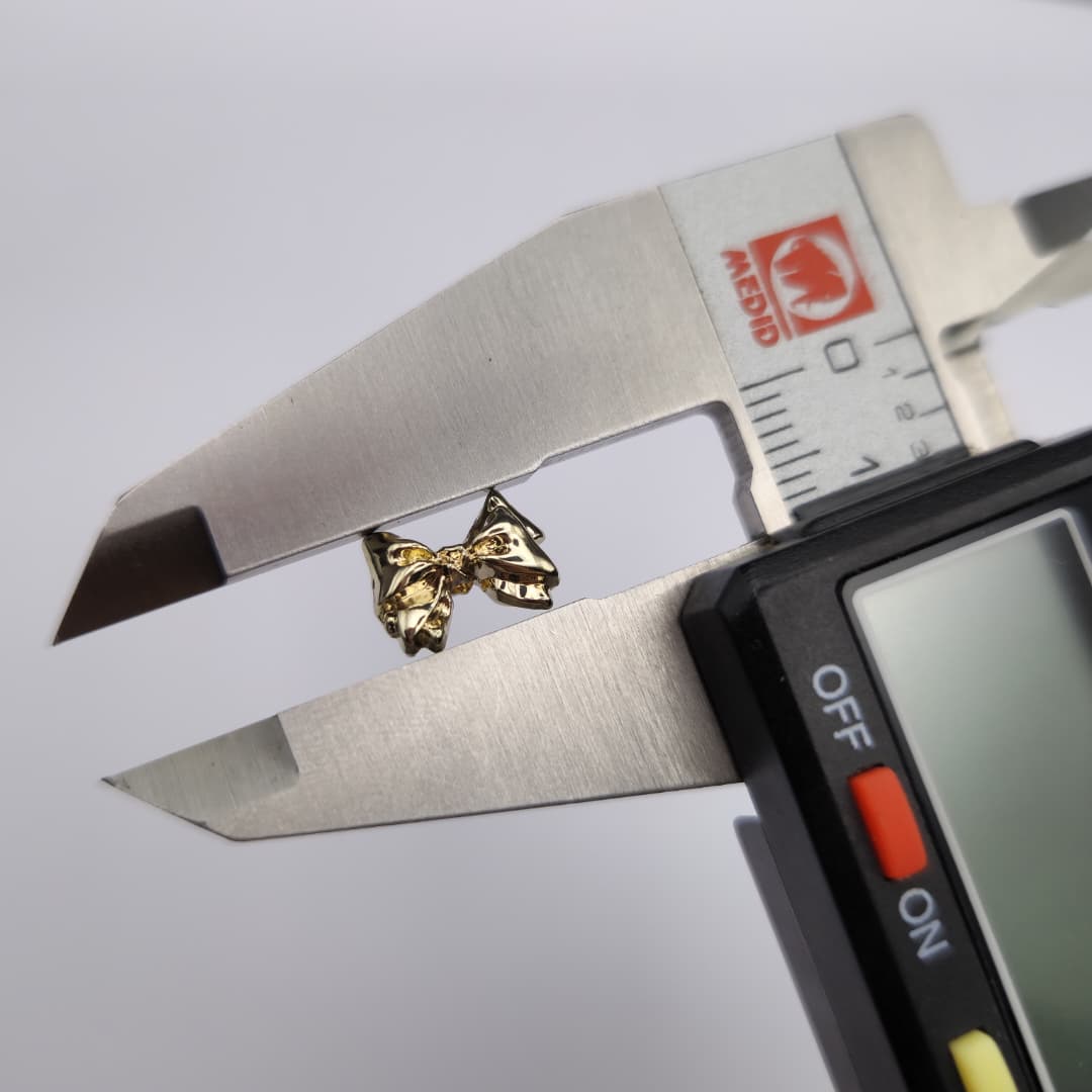 ORO CHINO PASADOR LAZO DORADO 3