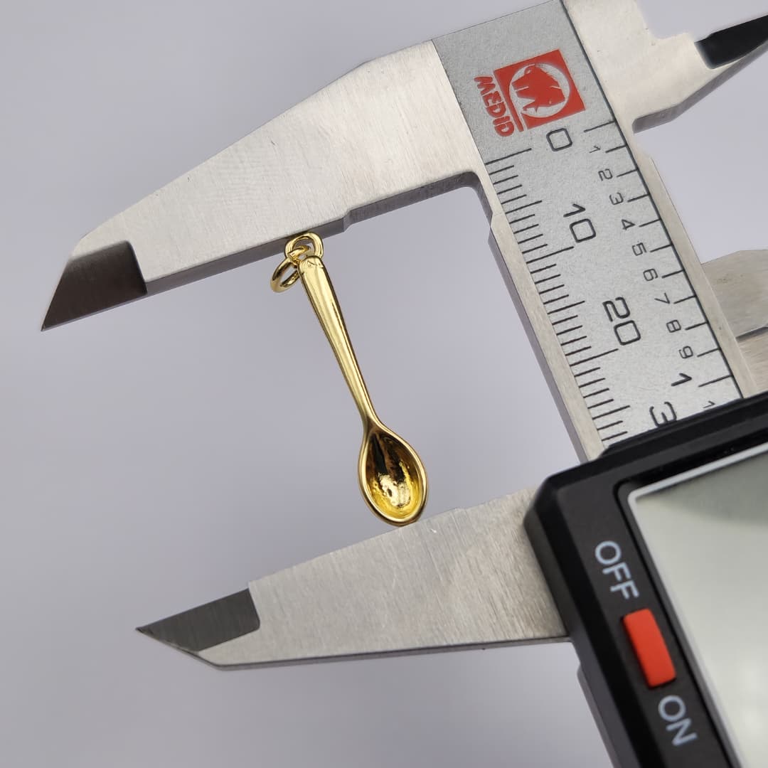 DIJE ORO CHINO CUCHARA 3