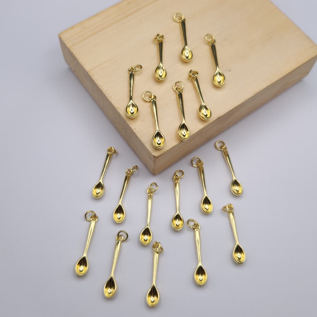 DIJE ORO CHINO CUCHARA 4