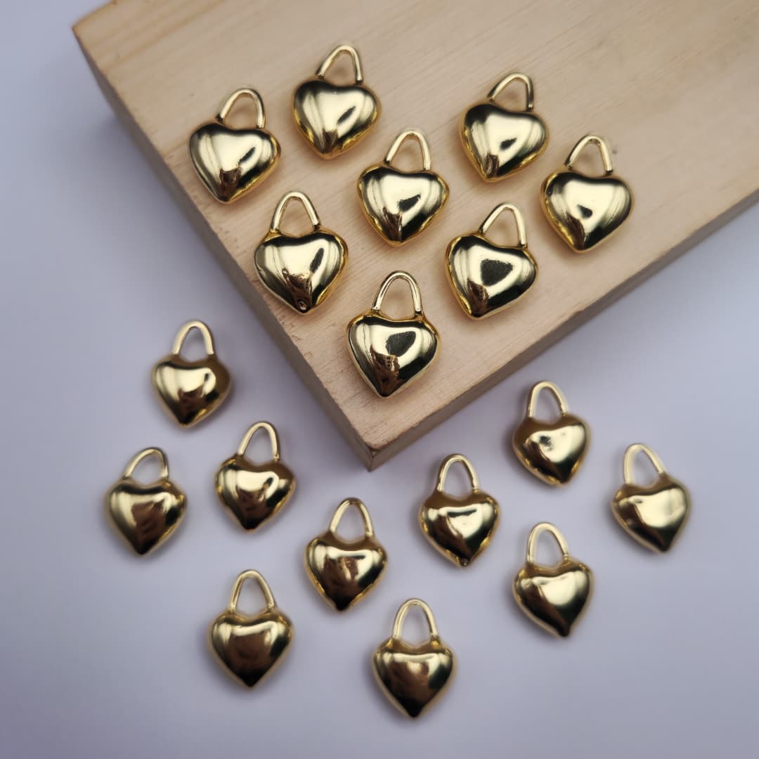 CARCADOR ORO CHINO CORAZON 4