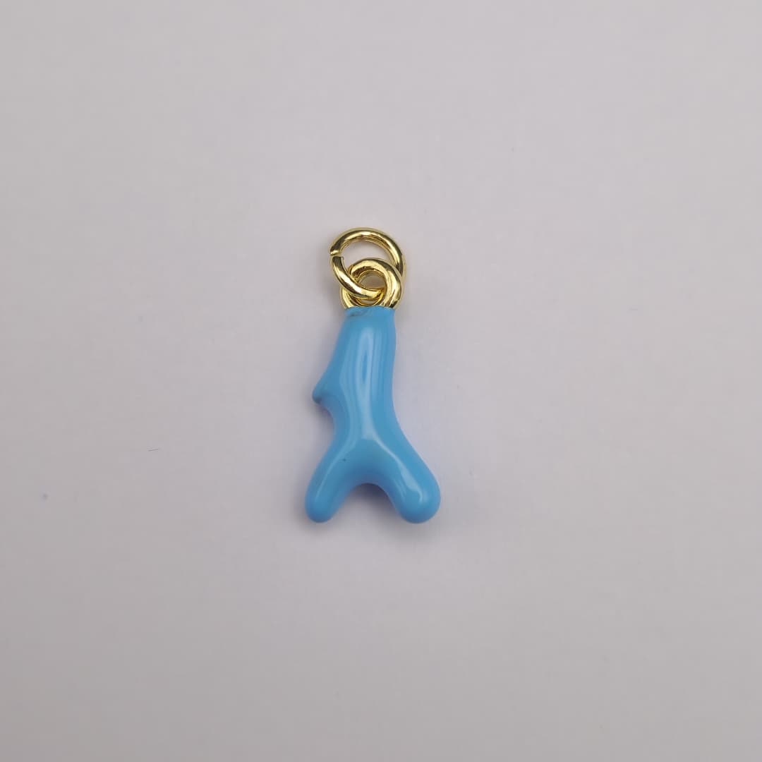 ORO CHINO DIJE DE CORAL AZUL CLARO