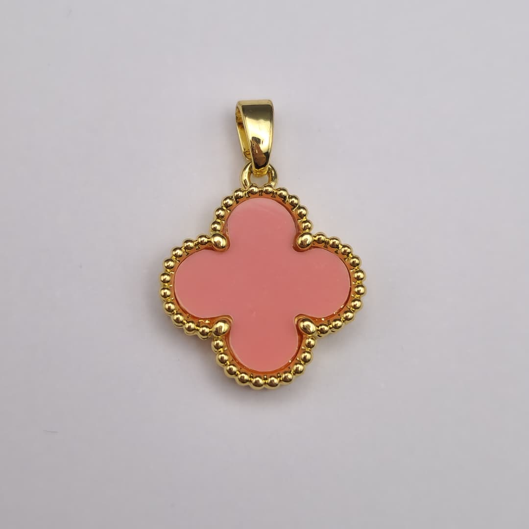 ORO CHINO DIJE TREBOL ROSADO