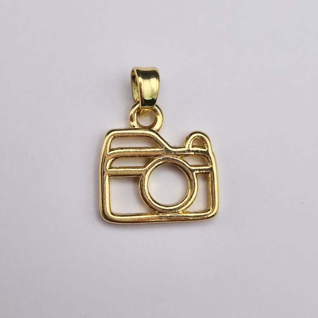DIJE DE ORO CHINO CAMARA