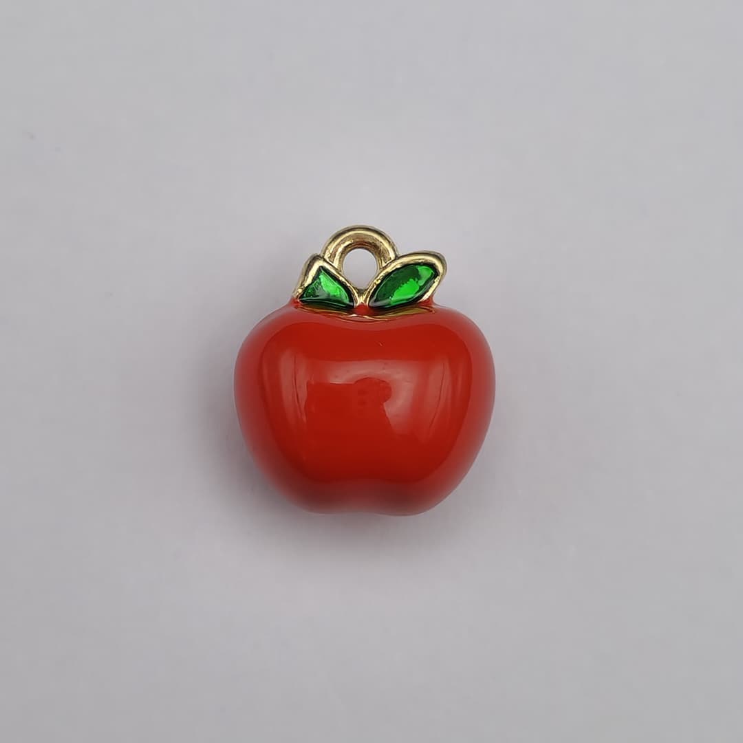 ORO CHINO DIJE MANZANA ROJA CON COLGANTE DORADO
