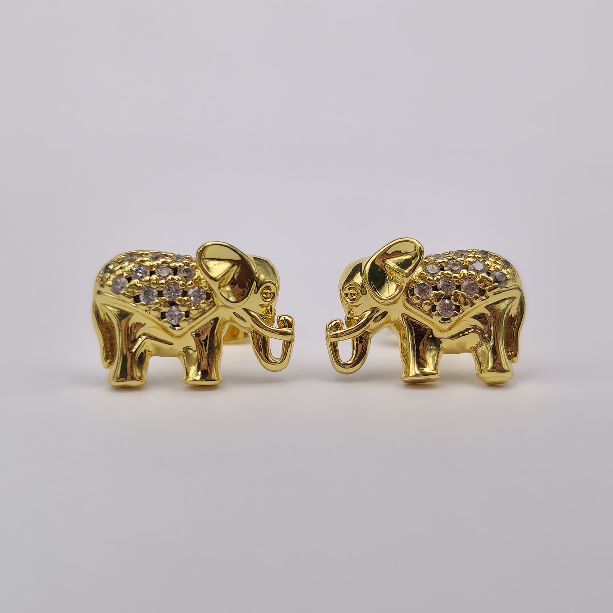 ZARCILLOS ELEFANTE CON CIRCON