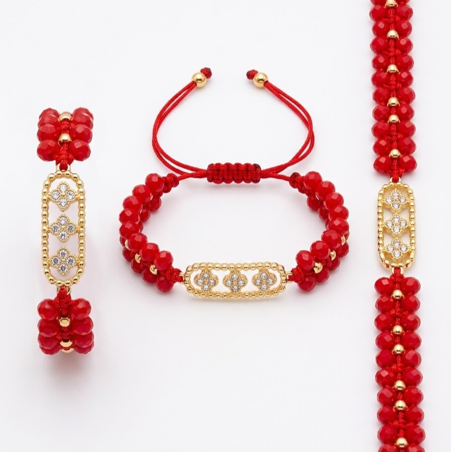 PULSERA DE CRISTAL CHECO CON DIJE DE TREBOL TRIPLE