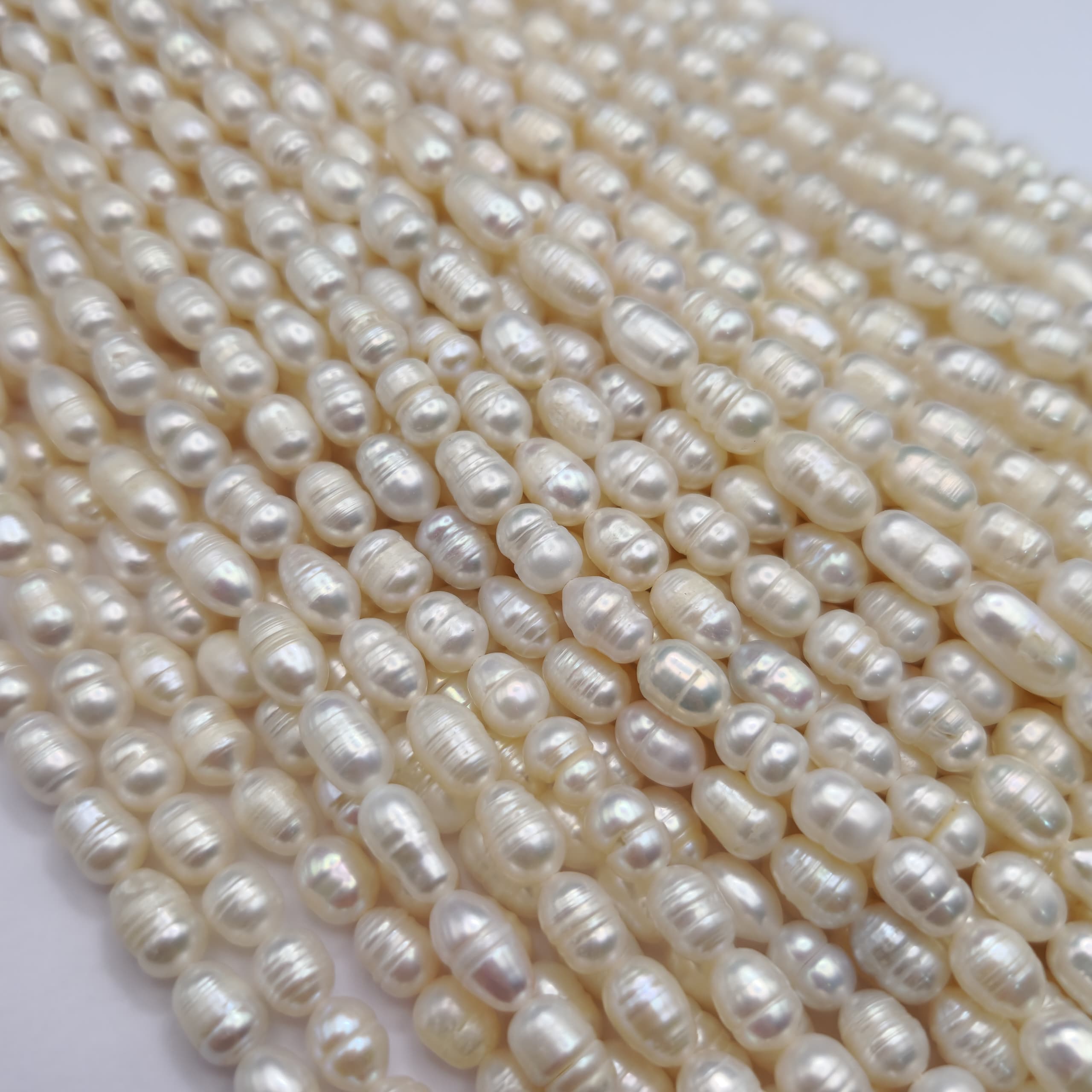 PERLA CULTIVADA 6X7MM