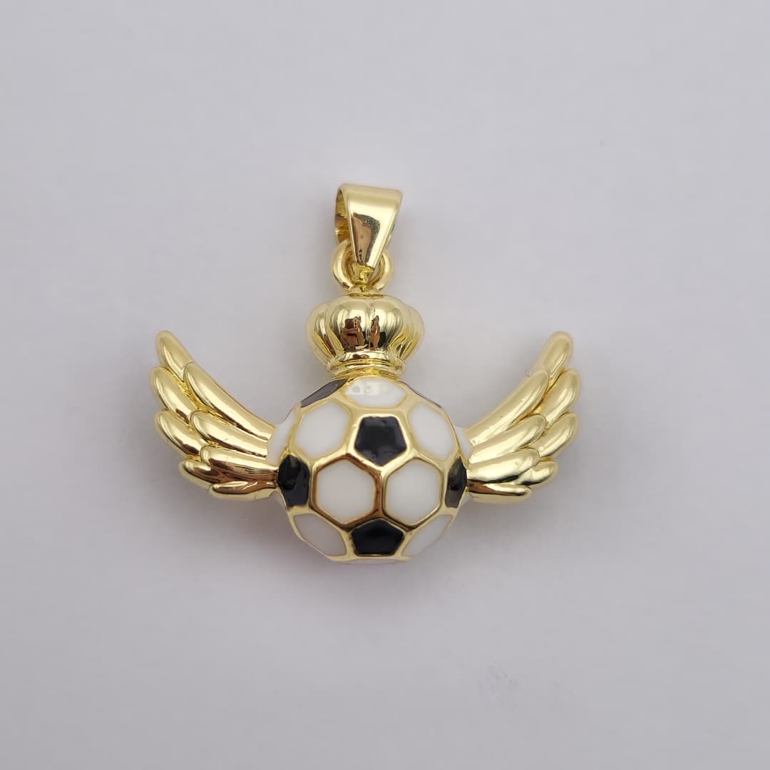 ORO BAñO 18K DIJE BALON DE FUTBOL CON ALAS