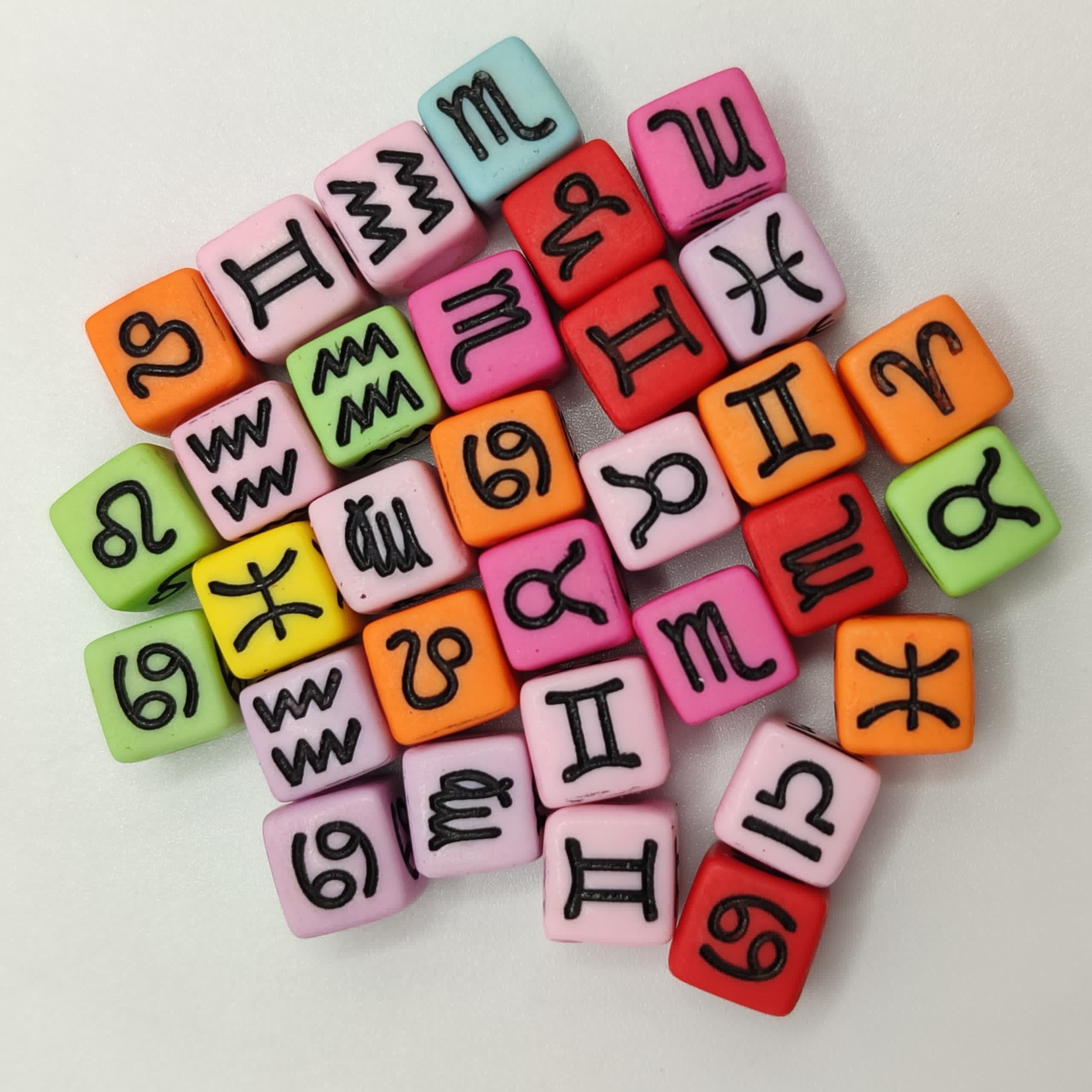 BOLSA 10G SIGNOS ZODIACOS DE COLORES