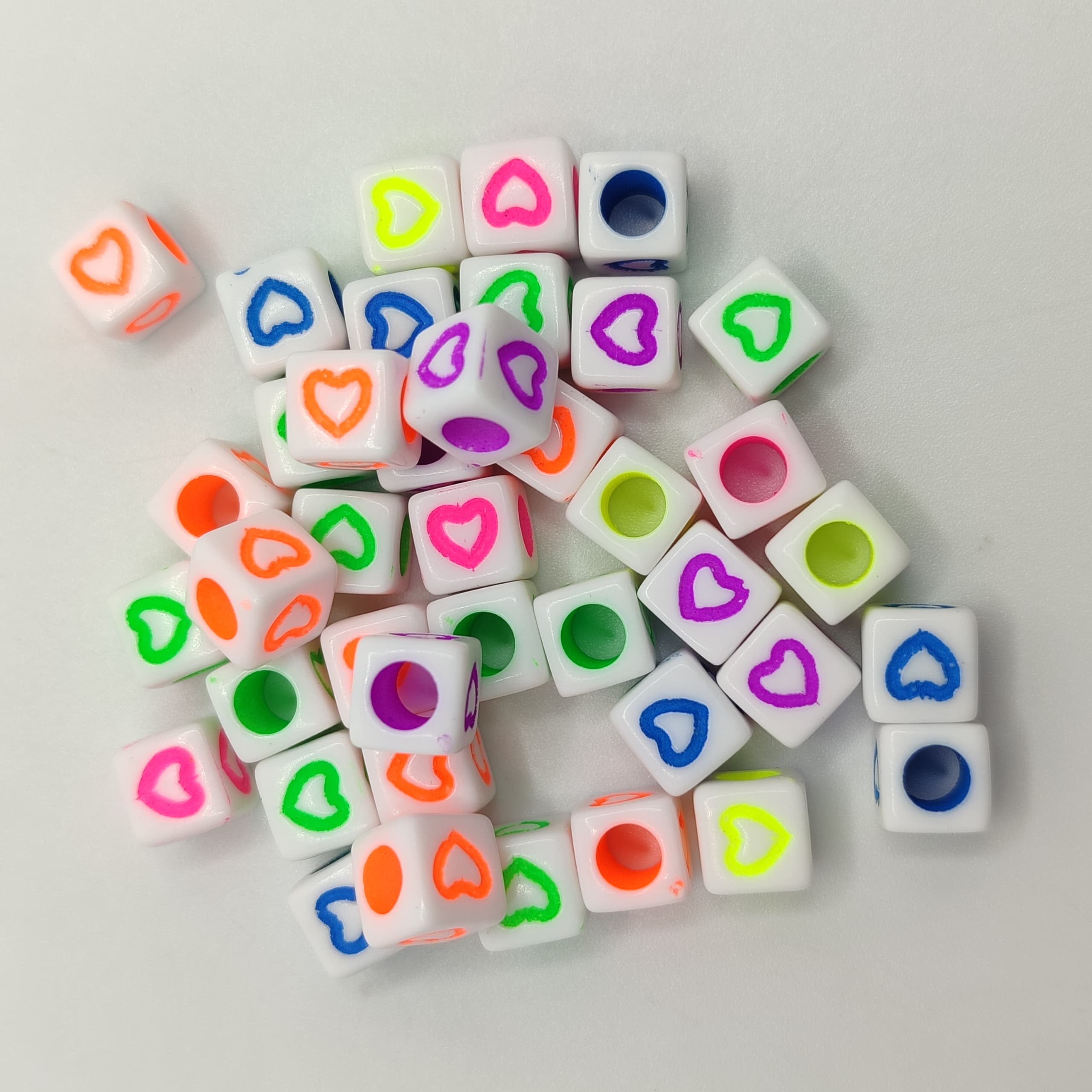 BOLSA 10G CUBO  CORAZON BLANCO COLORES