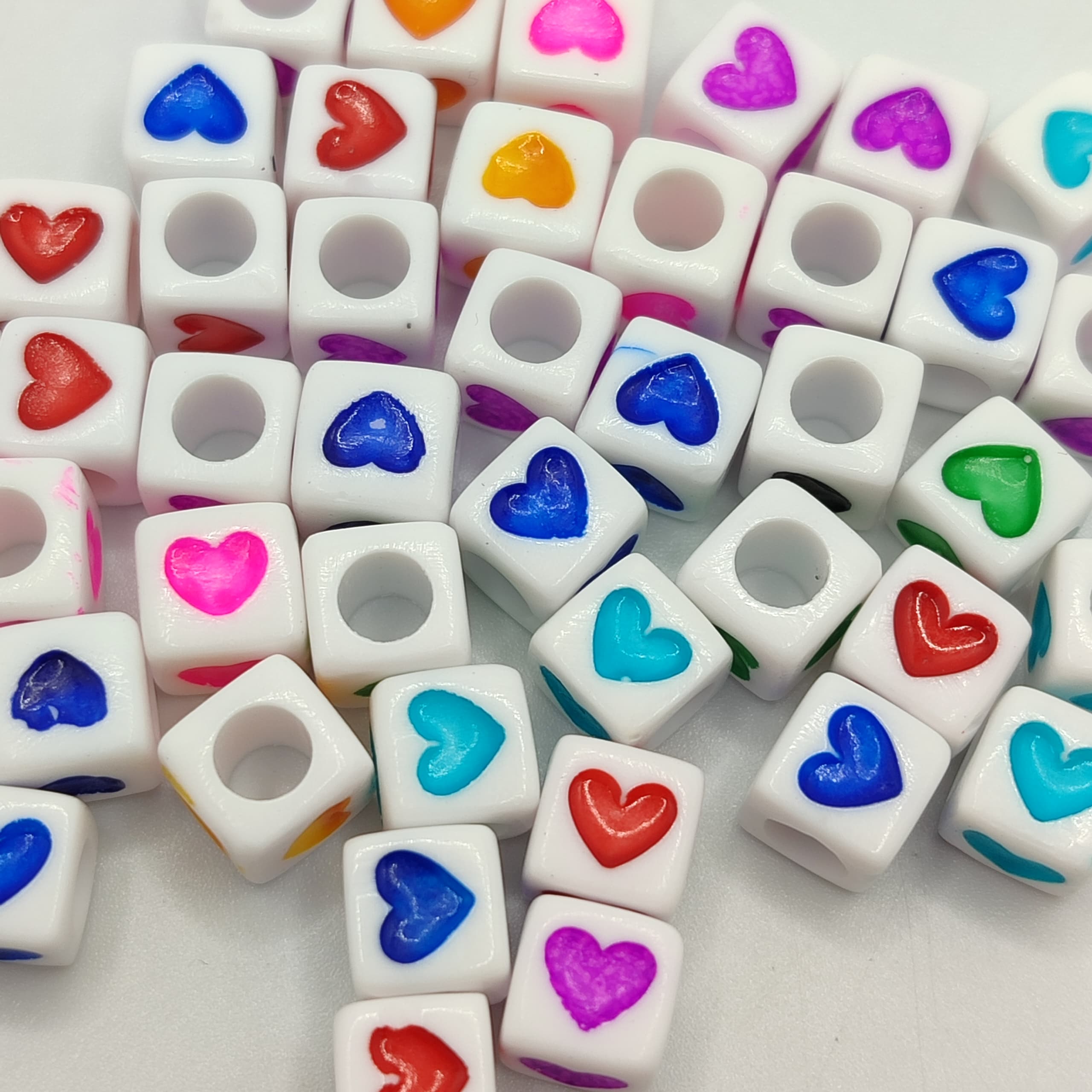 BOLSA 10G CUBO  CORAZON COLORES 8MM