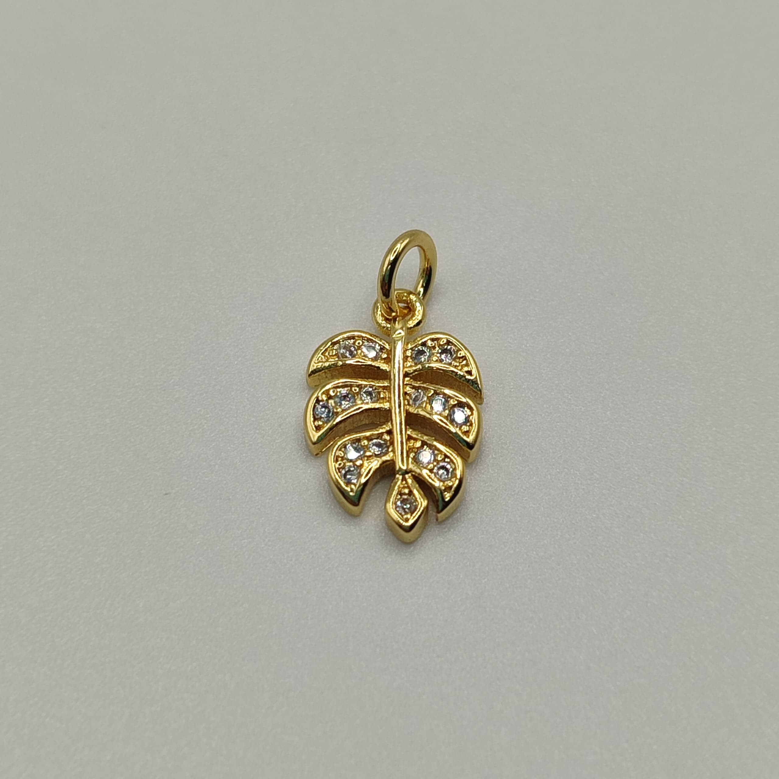 DIJE CIRCON HOJA MINI