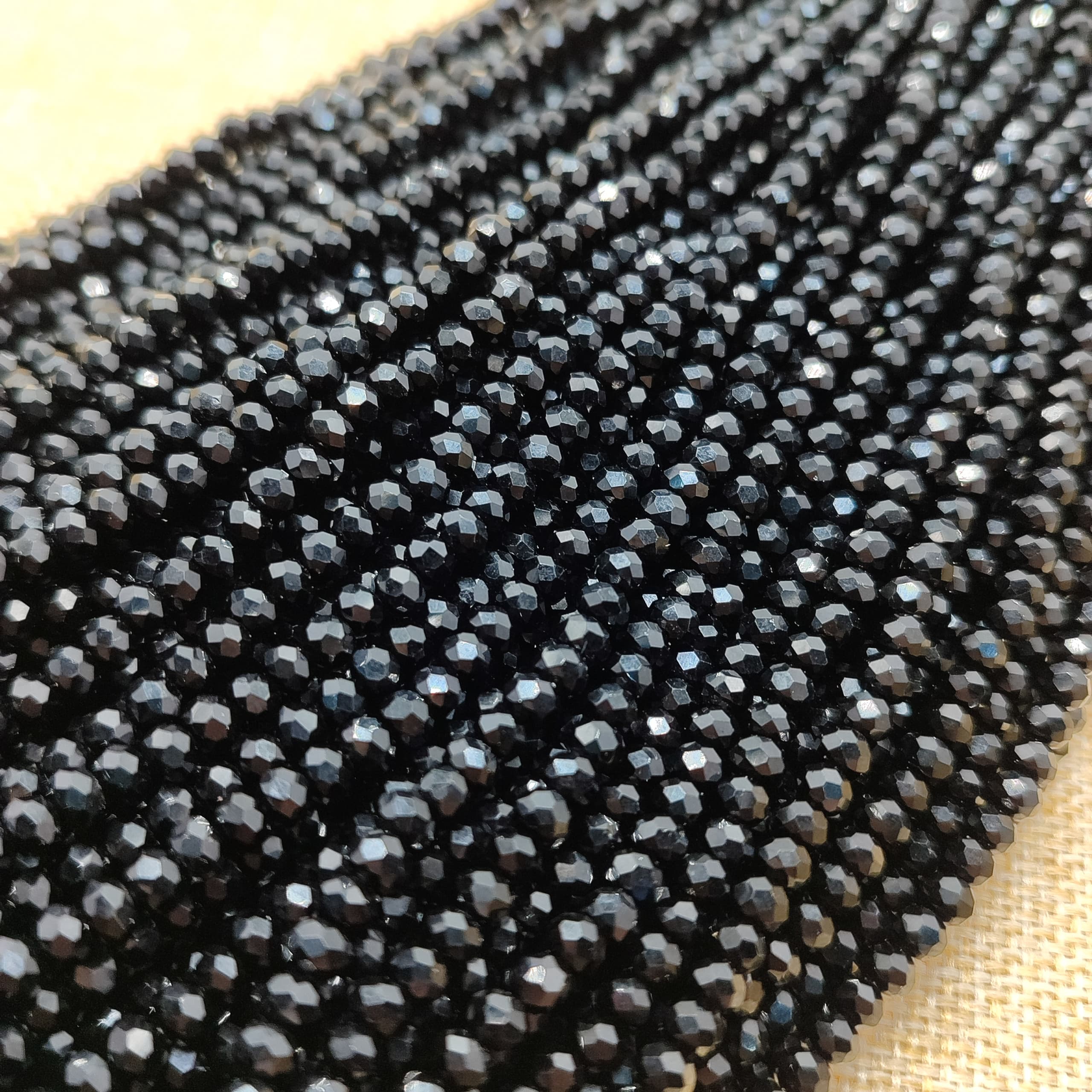 CRISTAL CHECO 4MM NEGRO MATE NATURAL