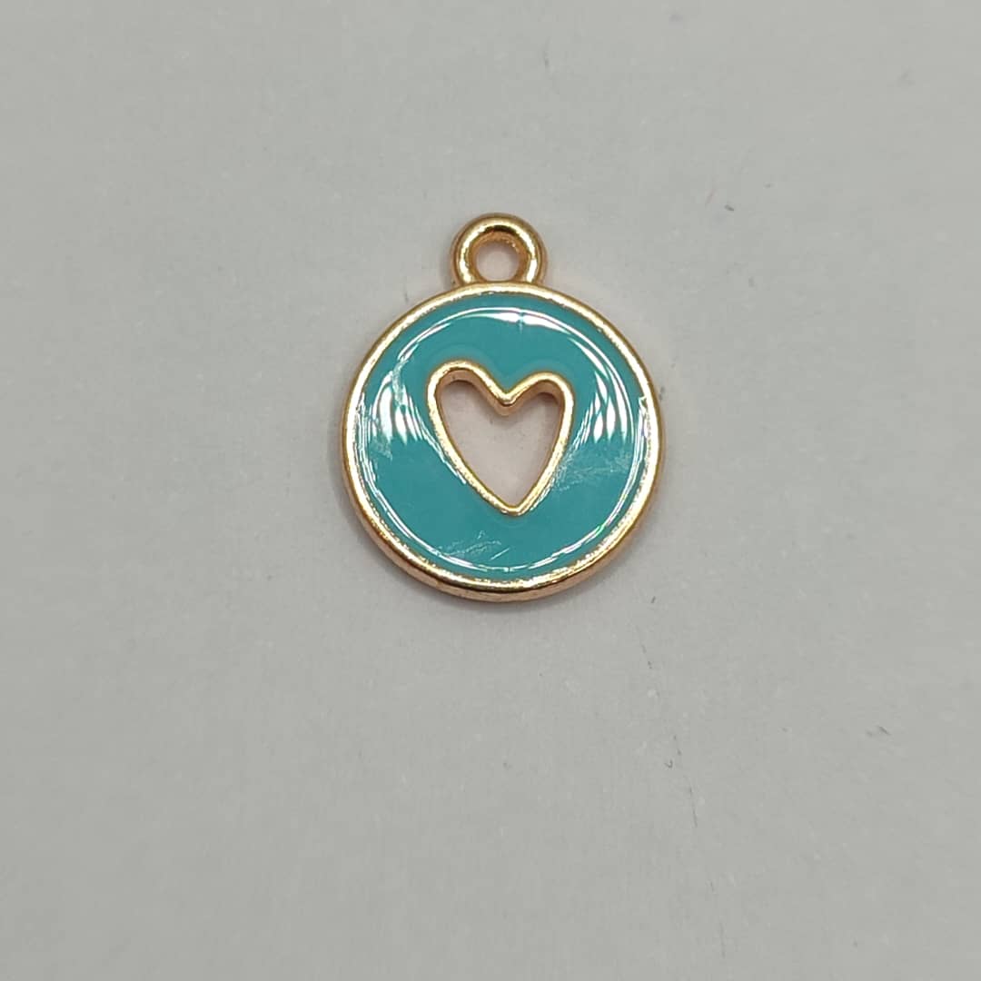 DIJE ESMALTADO CORAZON HUECO  AZUL CLARO