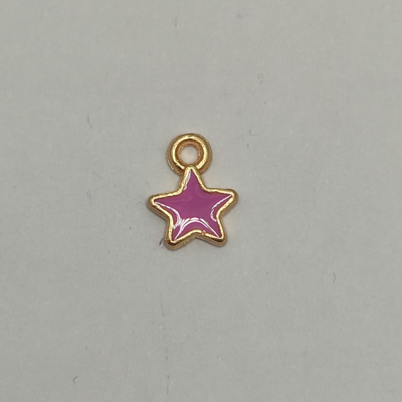 DIJE ESMALTADO ESTRELLITA LILA