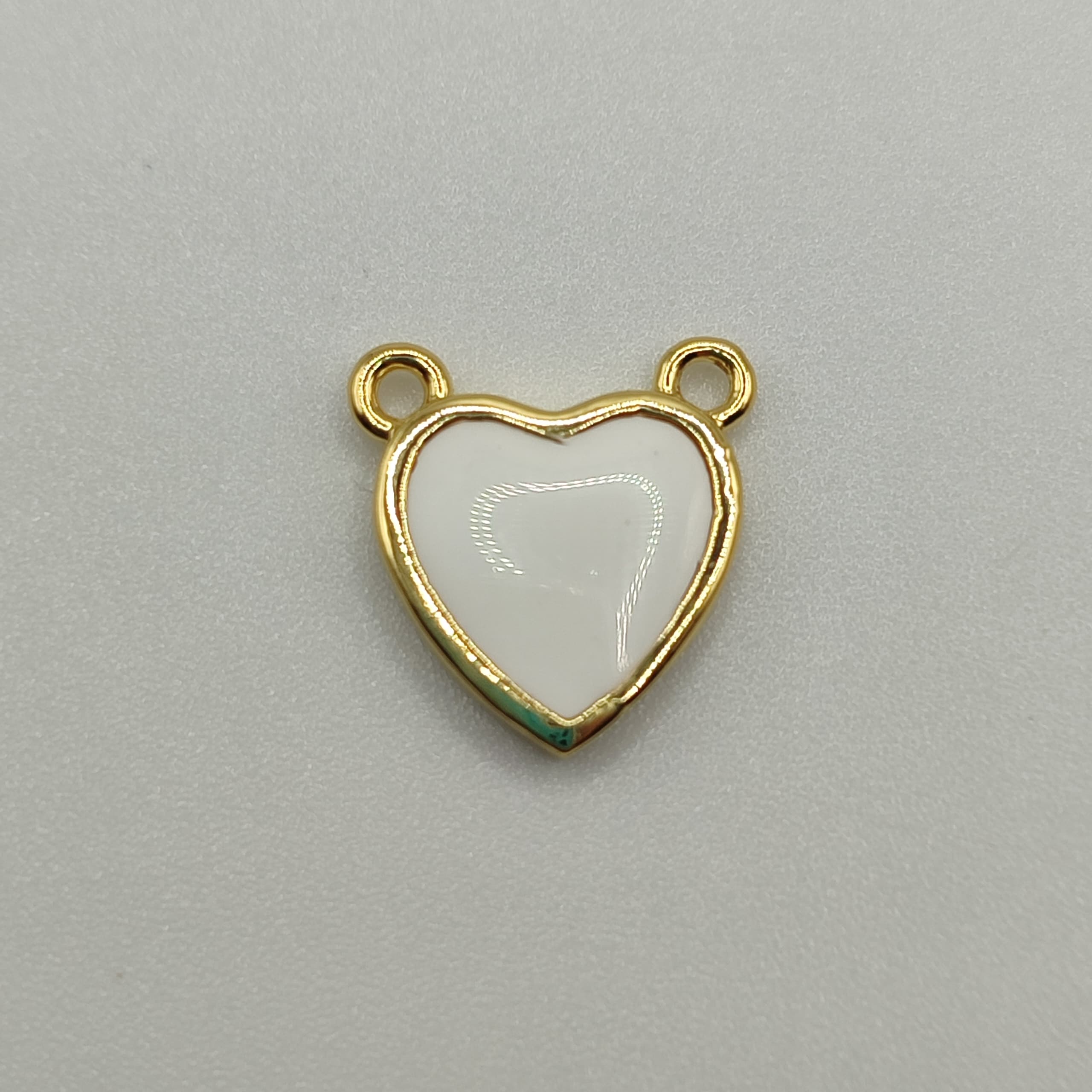 DIJE ESMALTADO CONECTOR CORAZON MINI BL