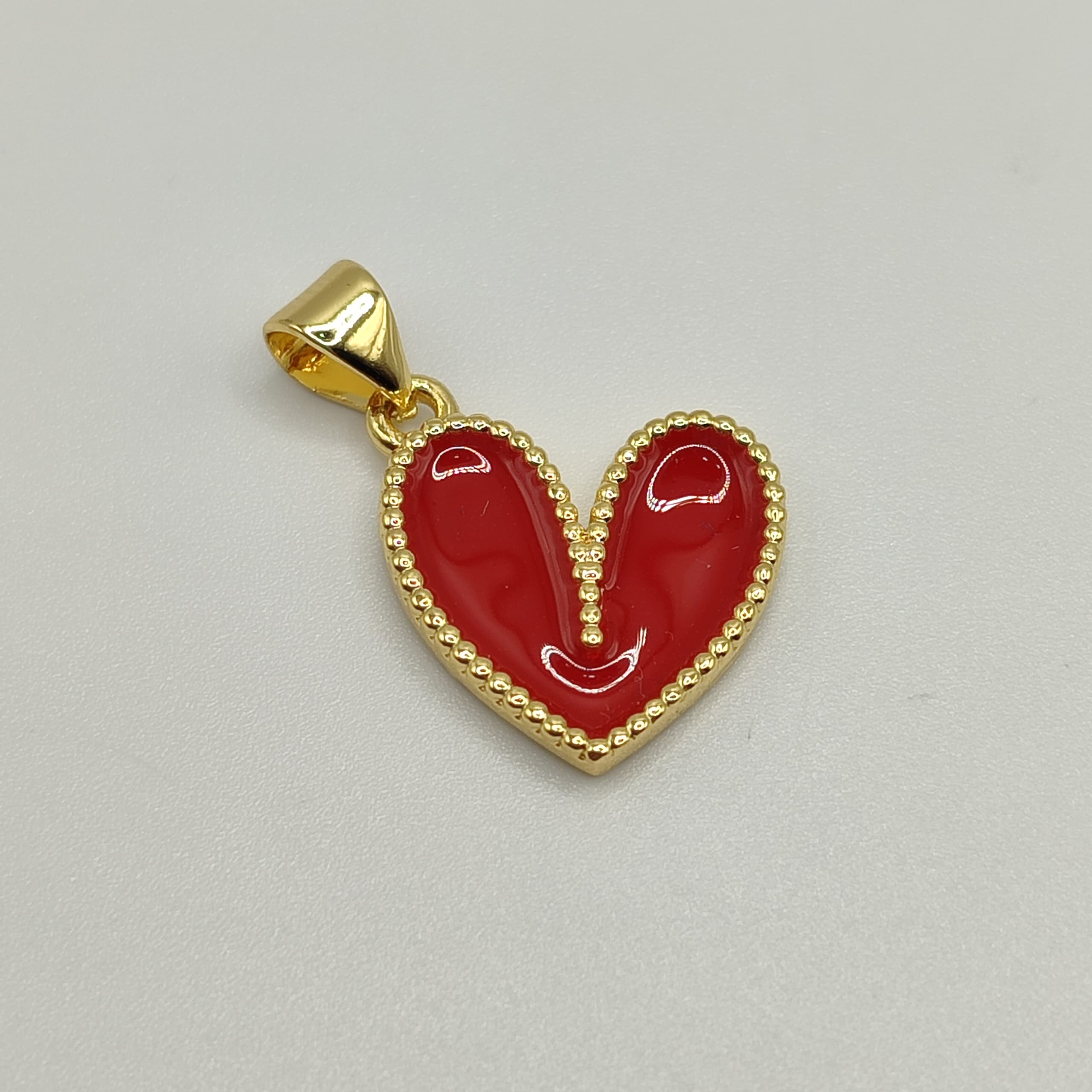 DIJE ESMALTADO CORAZON ROJO M ED