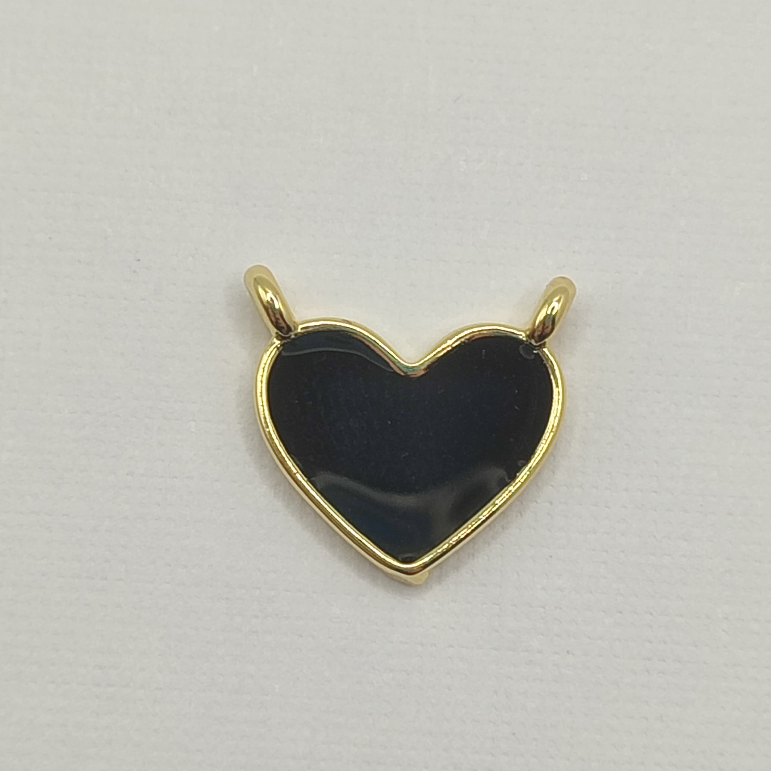 ESMALTADO CONECTOR CORAZON NEGRO
