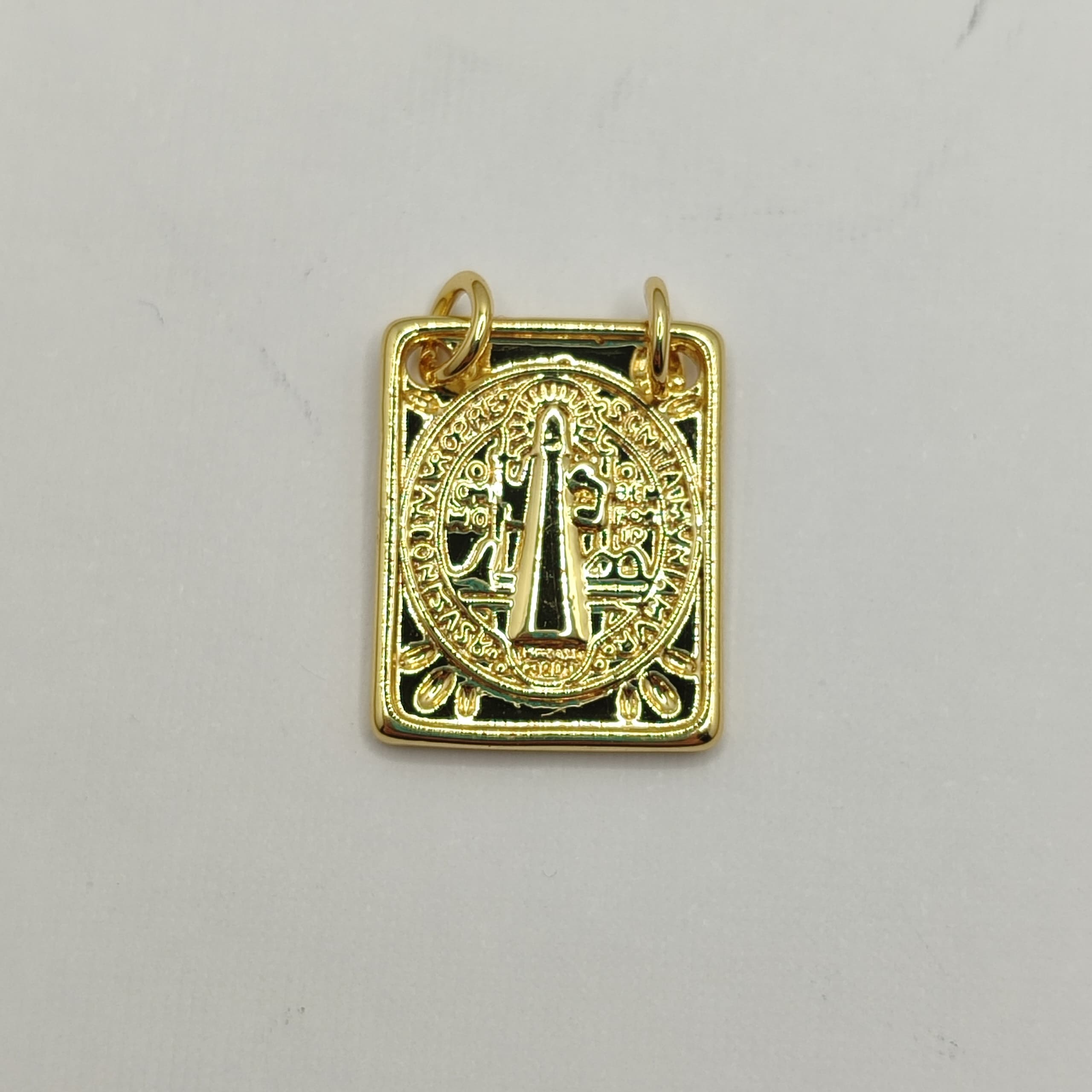 ORO CHINO ESCAPULARIO SAN BENITO
