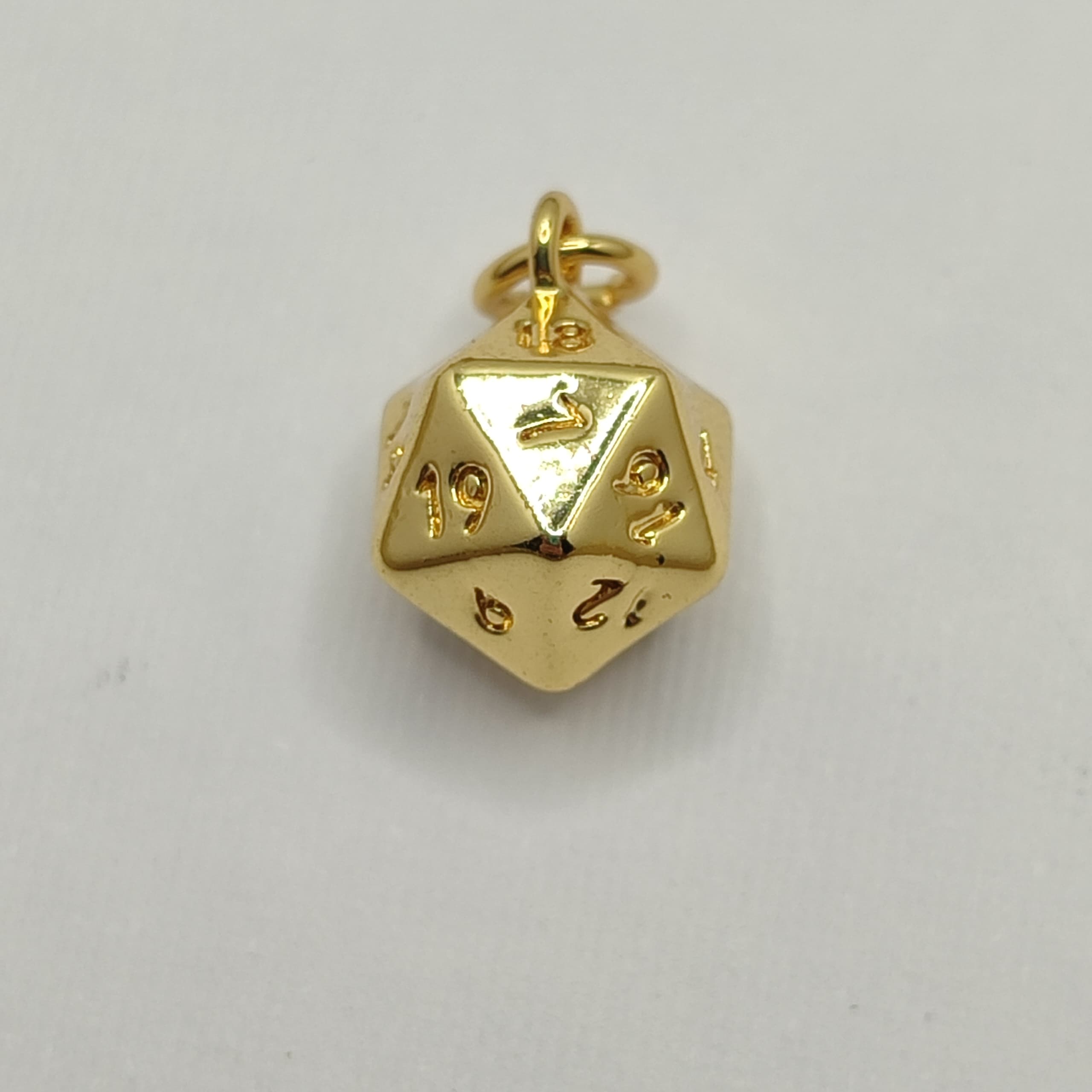 ORO CHINO DIJE DADO EXAGONAL