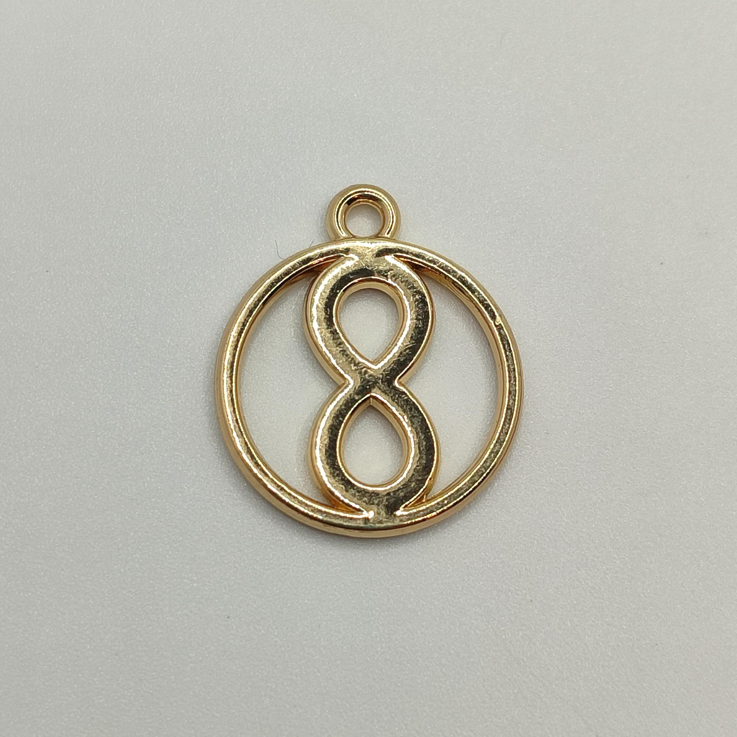ORO CHINO DIJE CIRCULO CON INFINITO