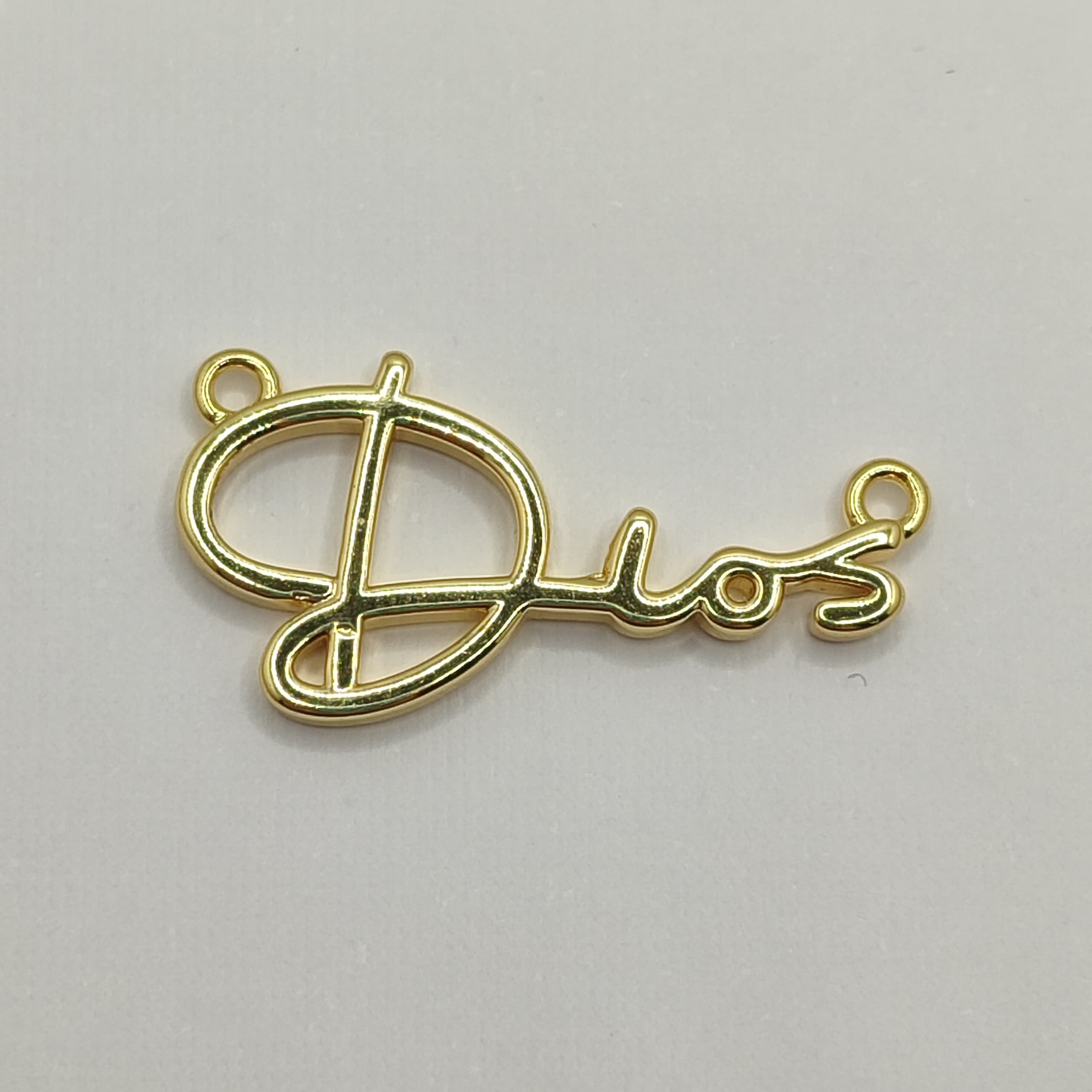 ORO CHINO DIJE DE DIOS