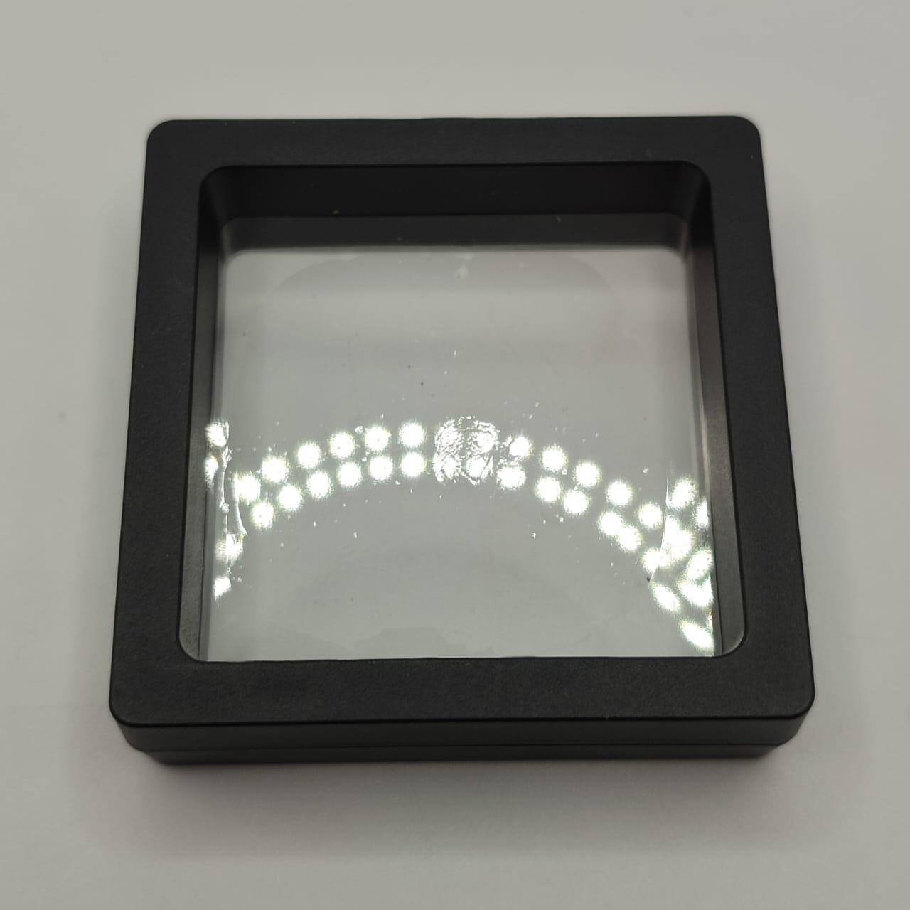 MARCO FLOTANTE NEGRO 7X7