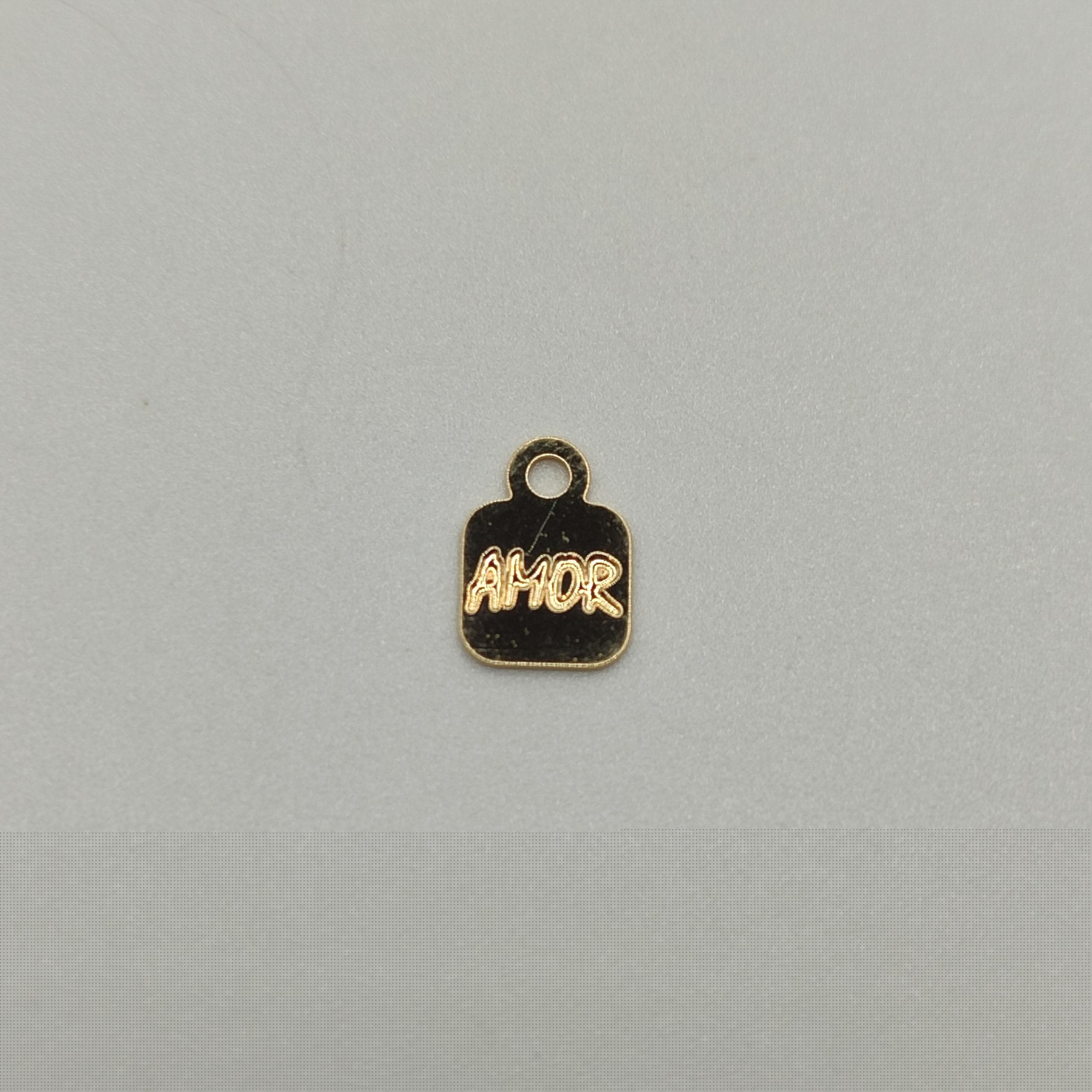 GOLDFIELD MEDALLA CUADRADA MINI AMOR