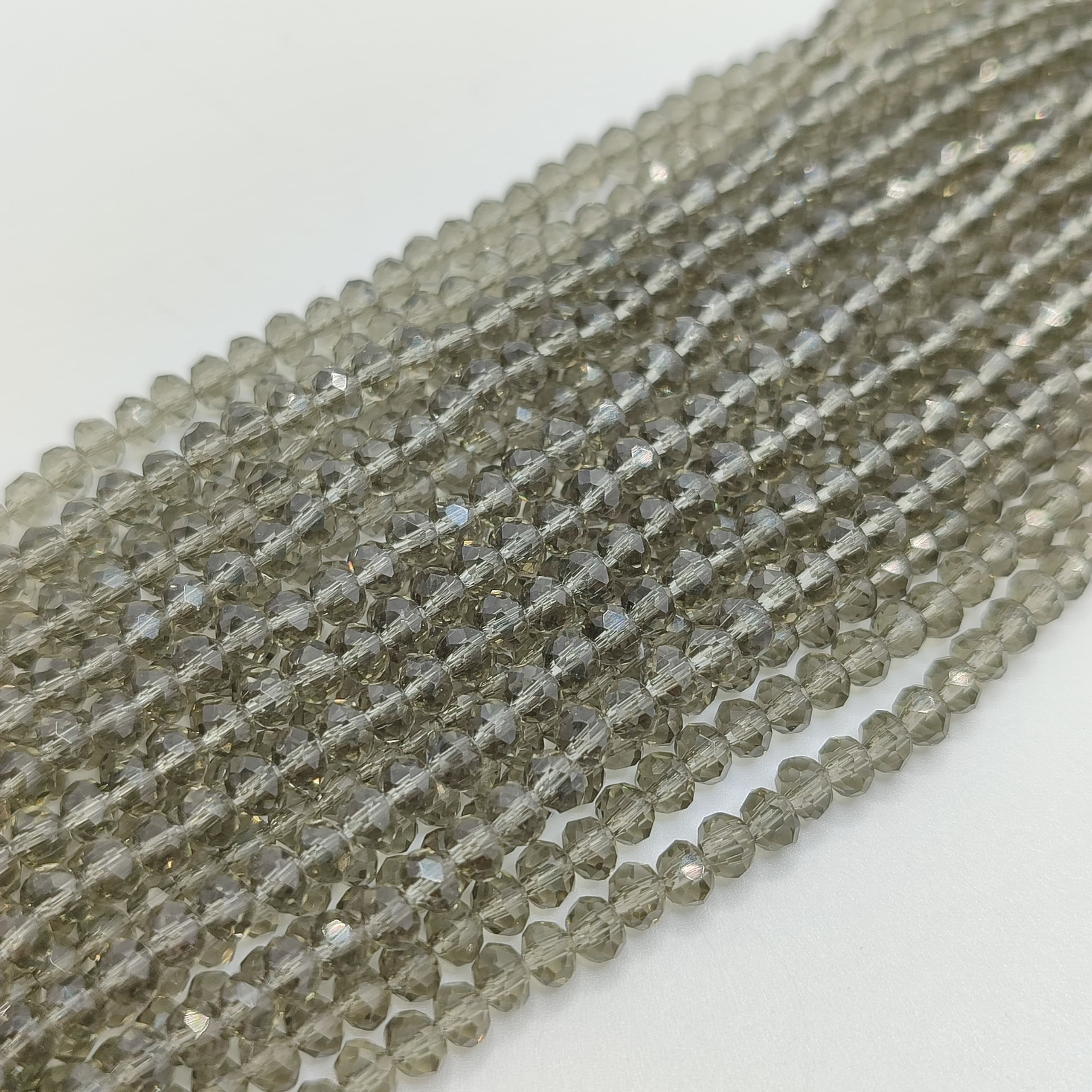 CRISTAL CHECO GRIS HUMO 4MM NATURAL