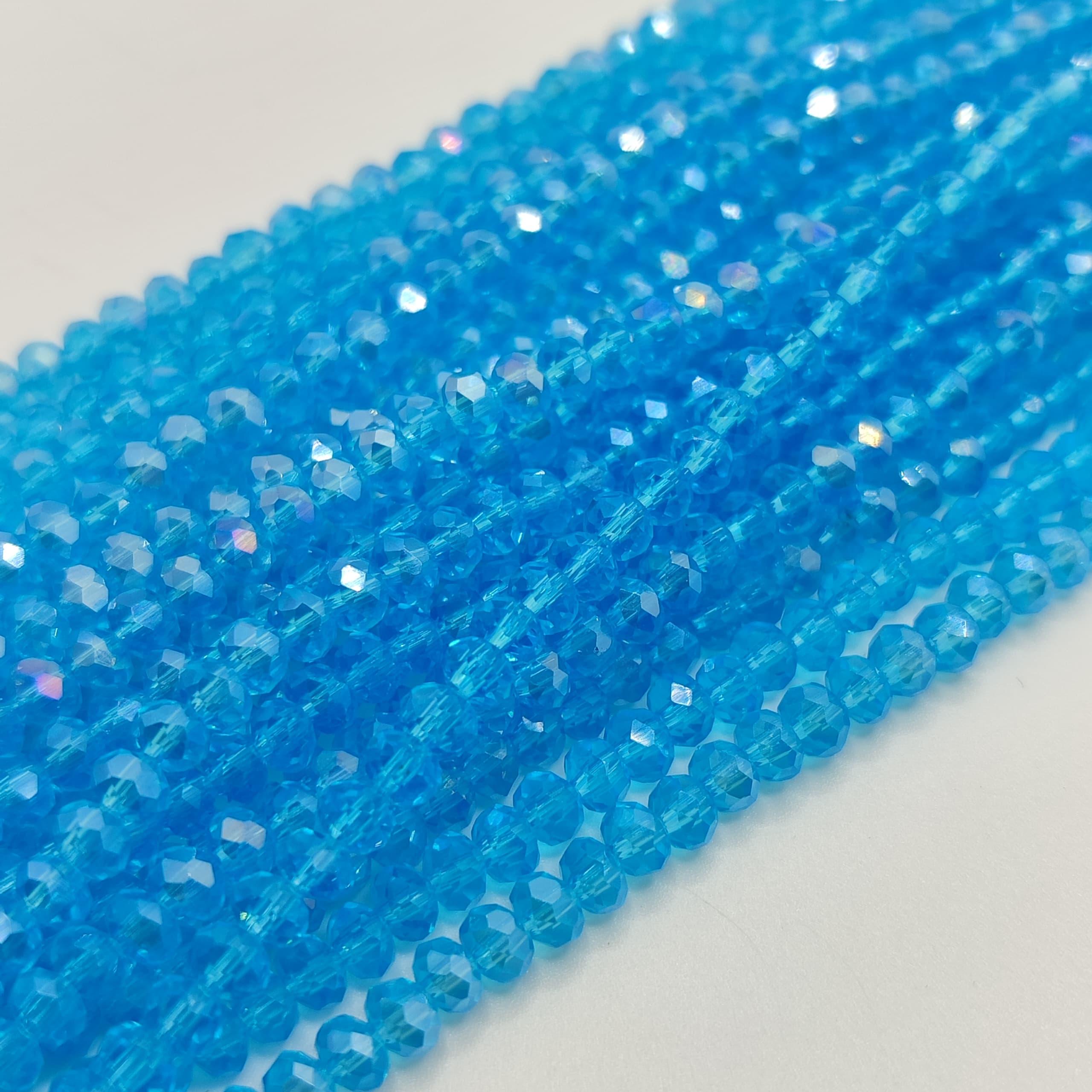 CRISTAL CHECO AZUL CIELO 4MM ABX1