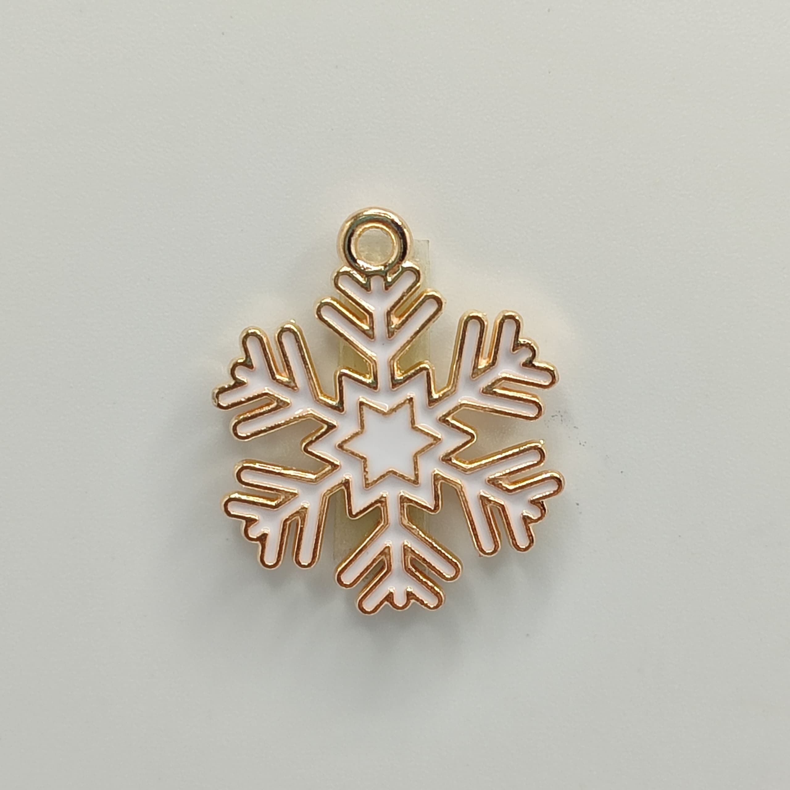 ESMALTADO DIJE NAVIDAD COPO DE N IEVE