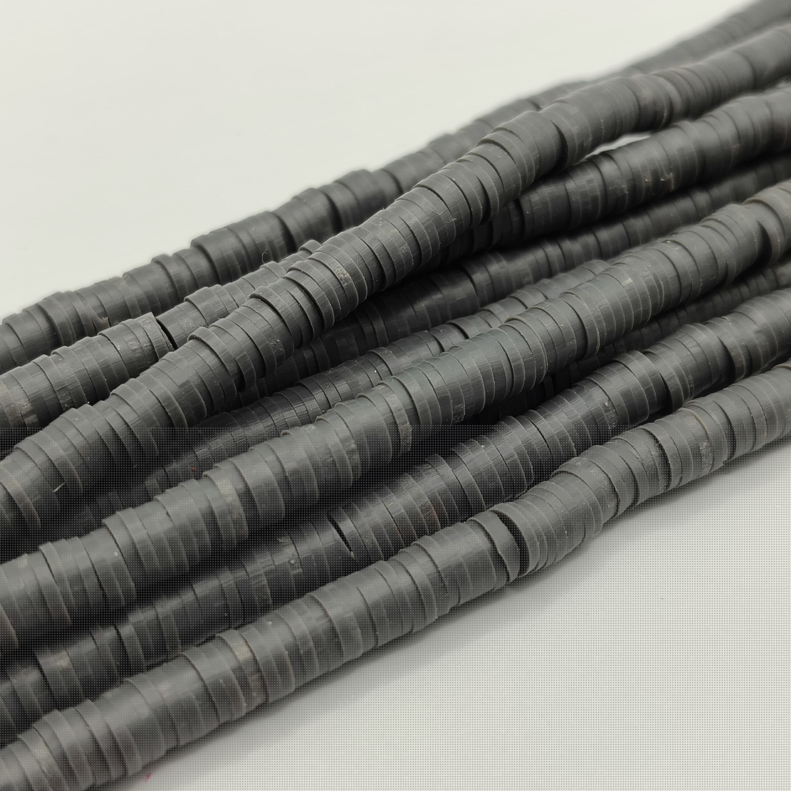 PUCA GRIS OSCURO