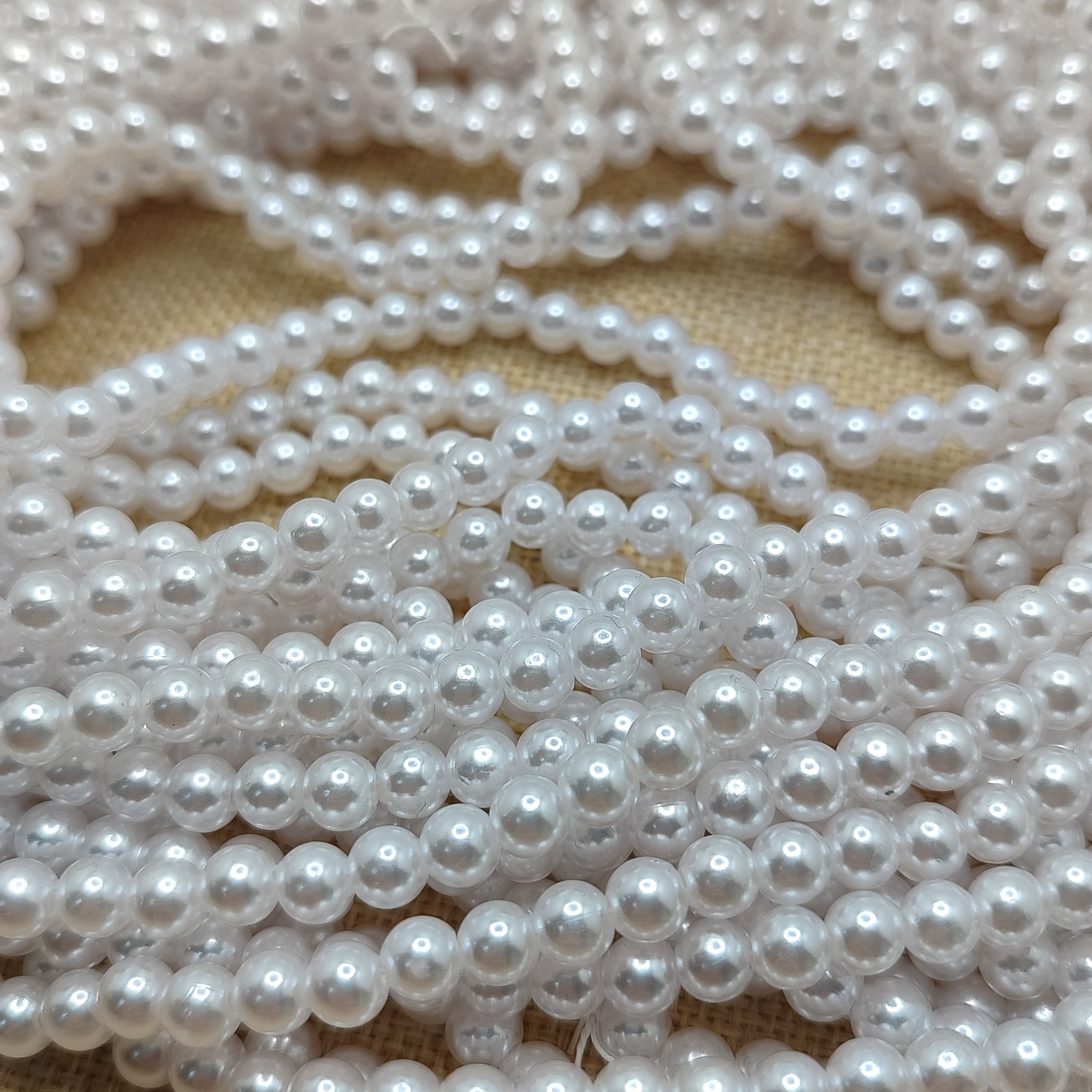 PERLAS ACRILICAS 6M M