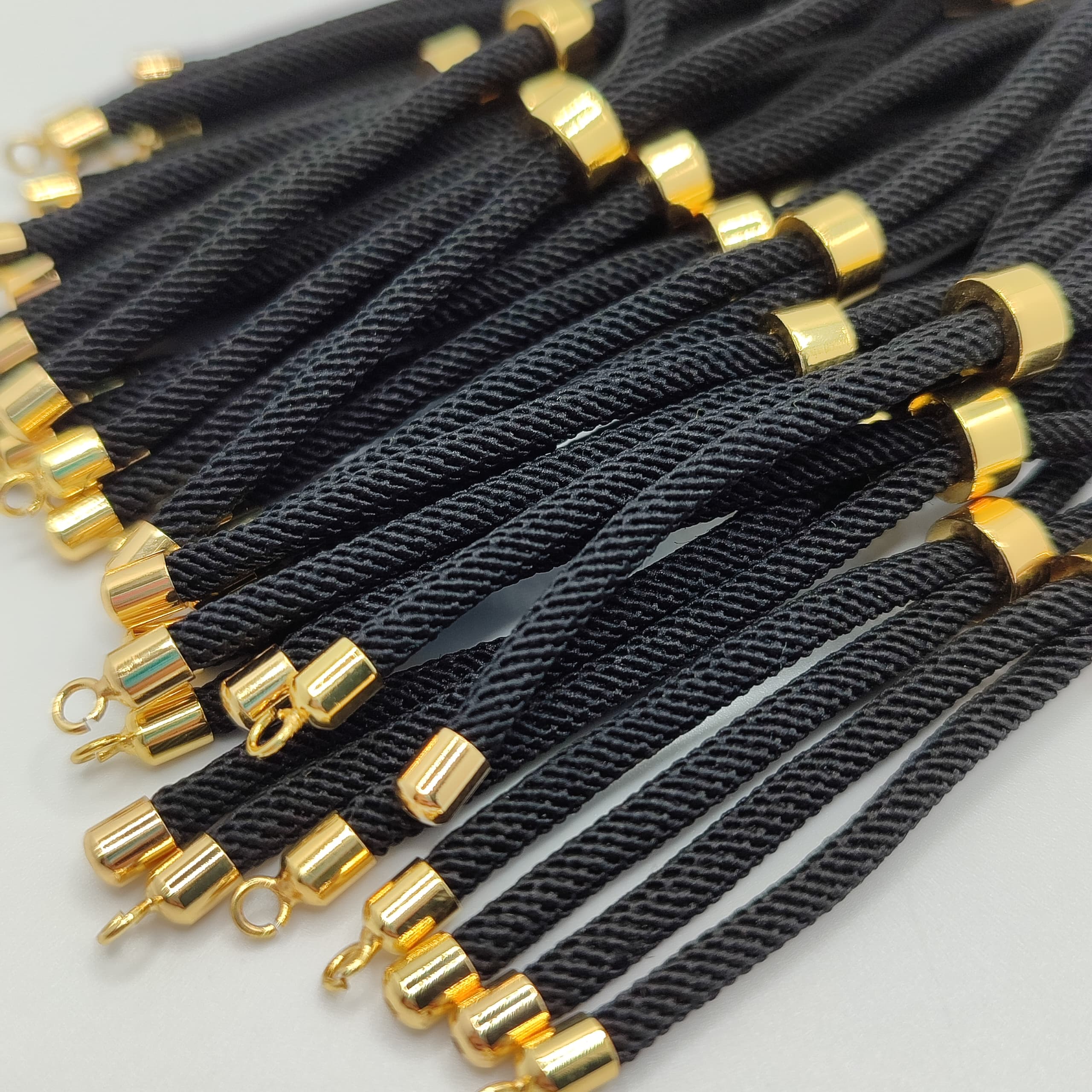 PULSERA EXTENSORA NEGRA