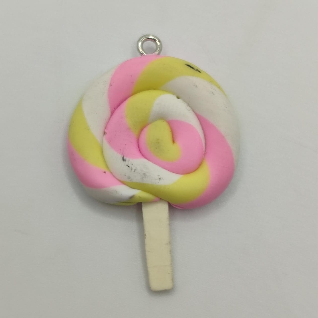 RESINA DE PALETA AMARILLO, FUCSIA Y BLANCO