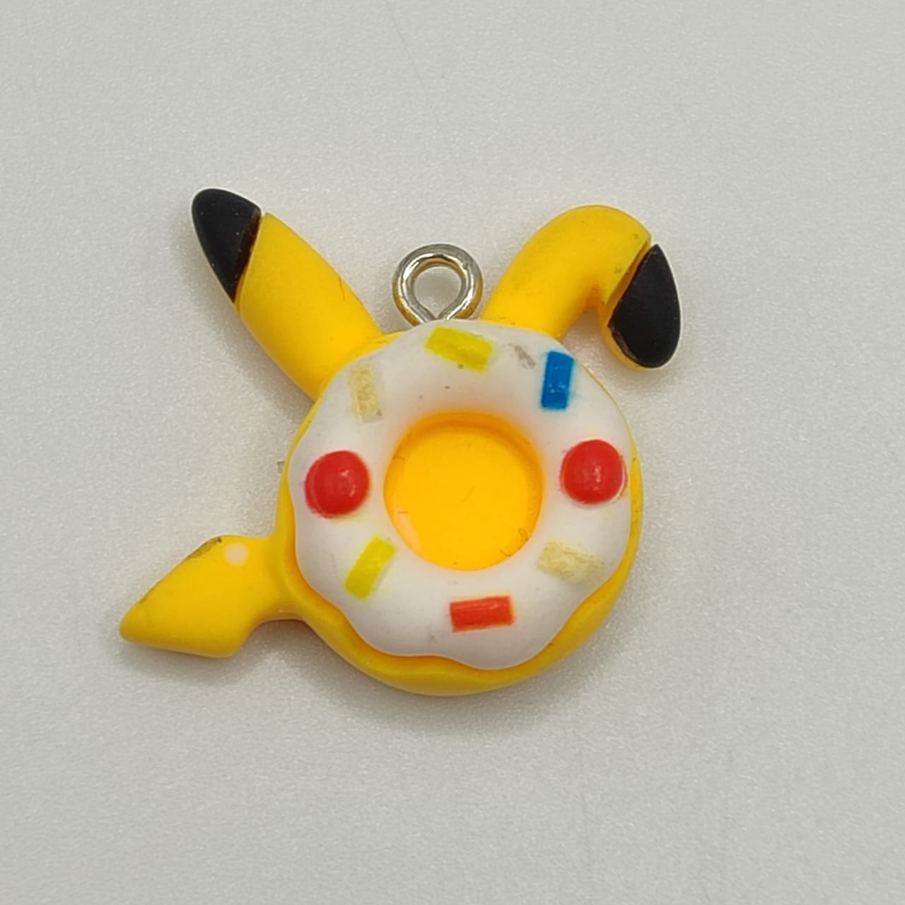 RESINA DIJE DONA PIKACHU