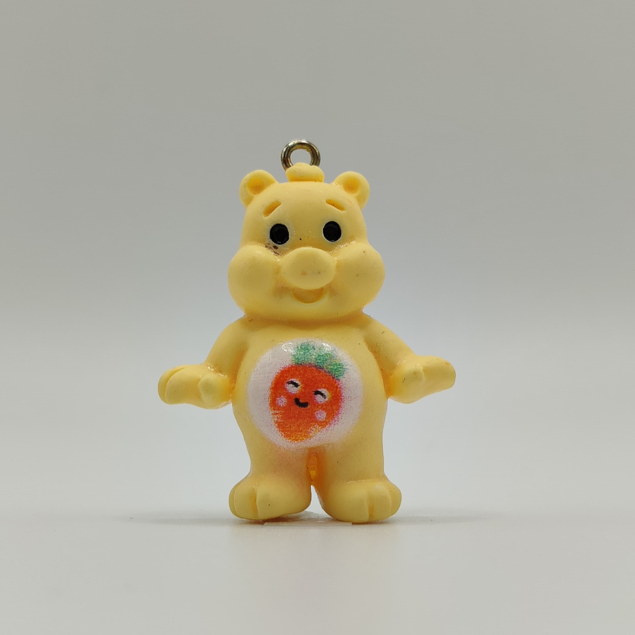 RESINA OSO CARIÑOSITO AMARILLO CON ZANA