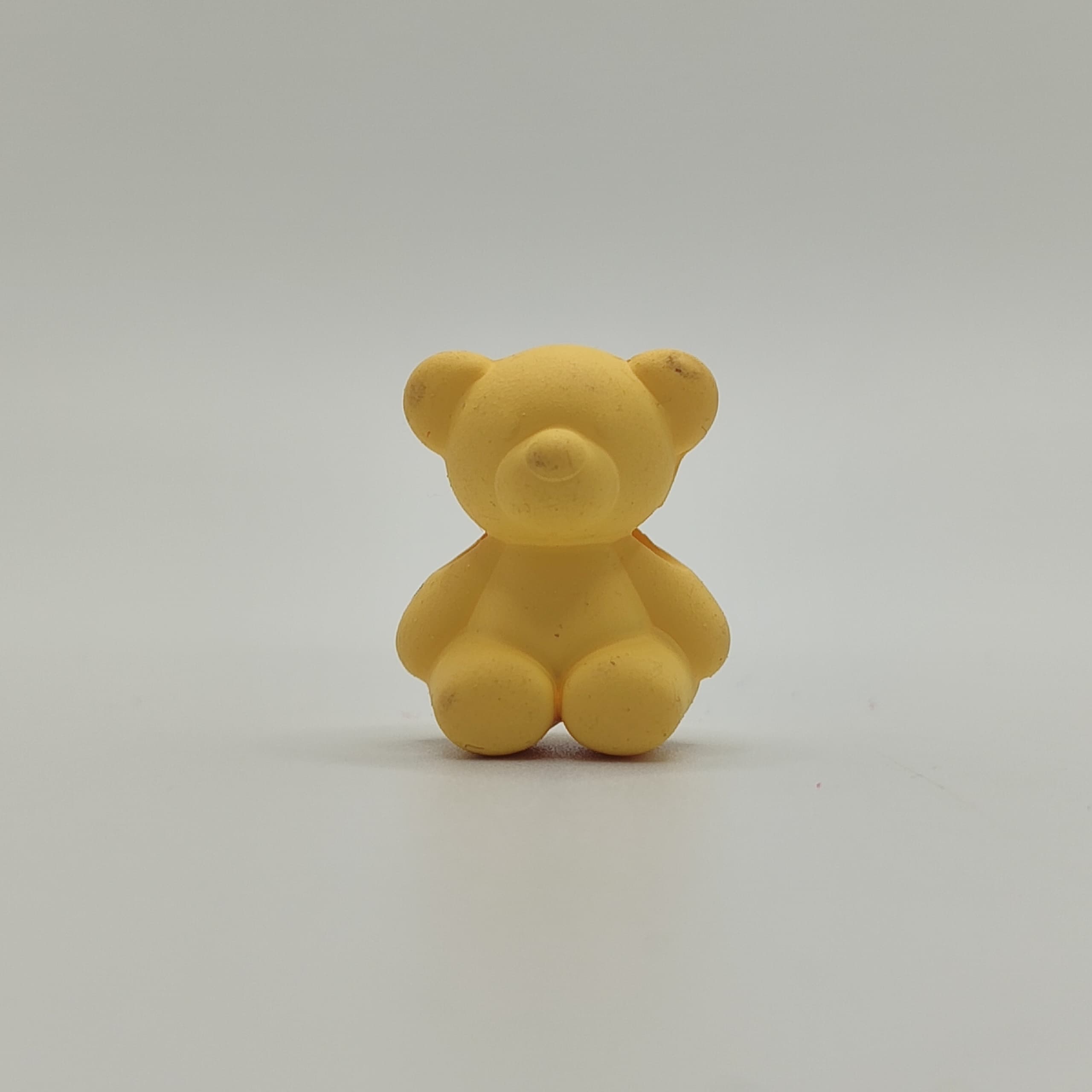 RESINA OSO AMARILLO PEQ