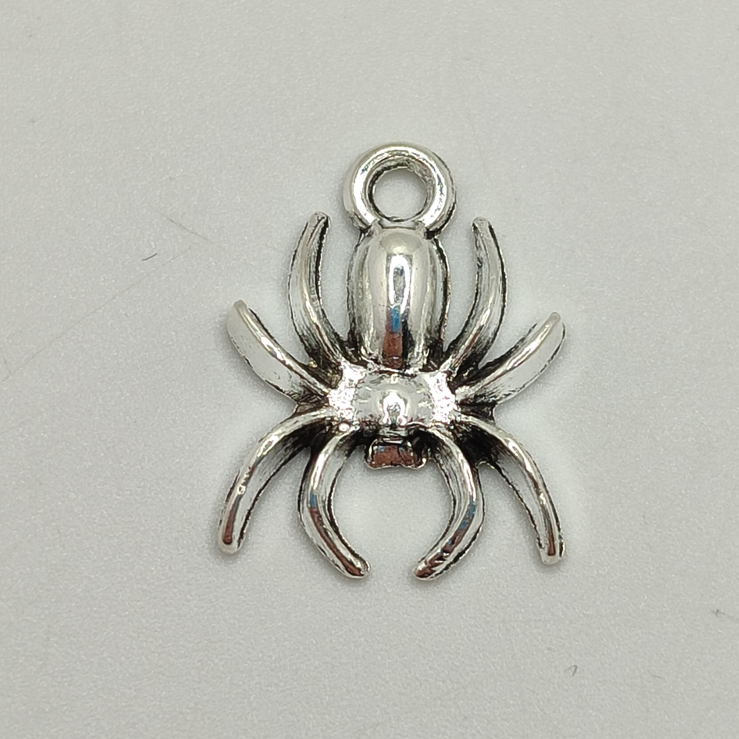 SILVE DIJE ARAÑA